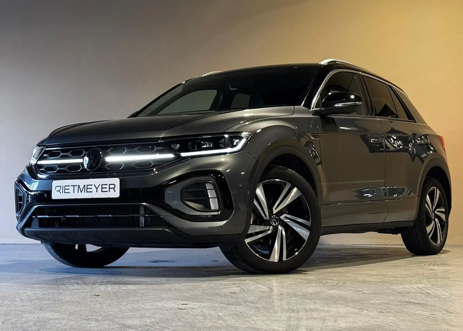 Volkswagen T-Roc 1.5 TSI R-Line |Keyless |Stoelverw. |Camera |ACC Grau - 1