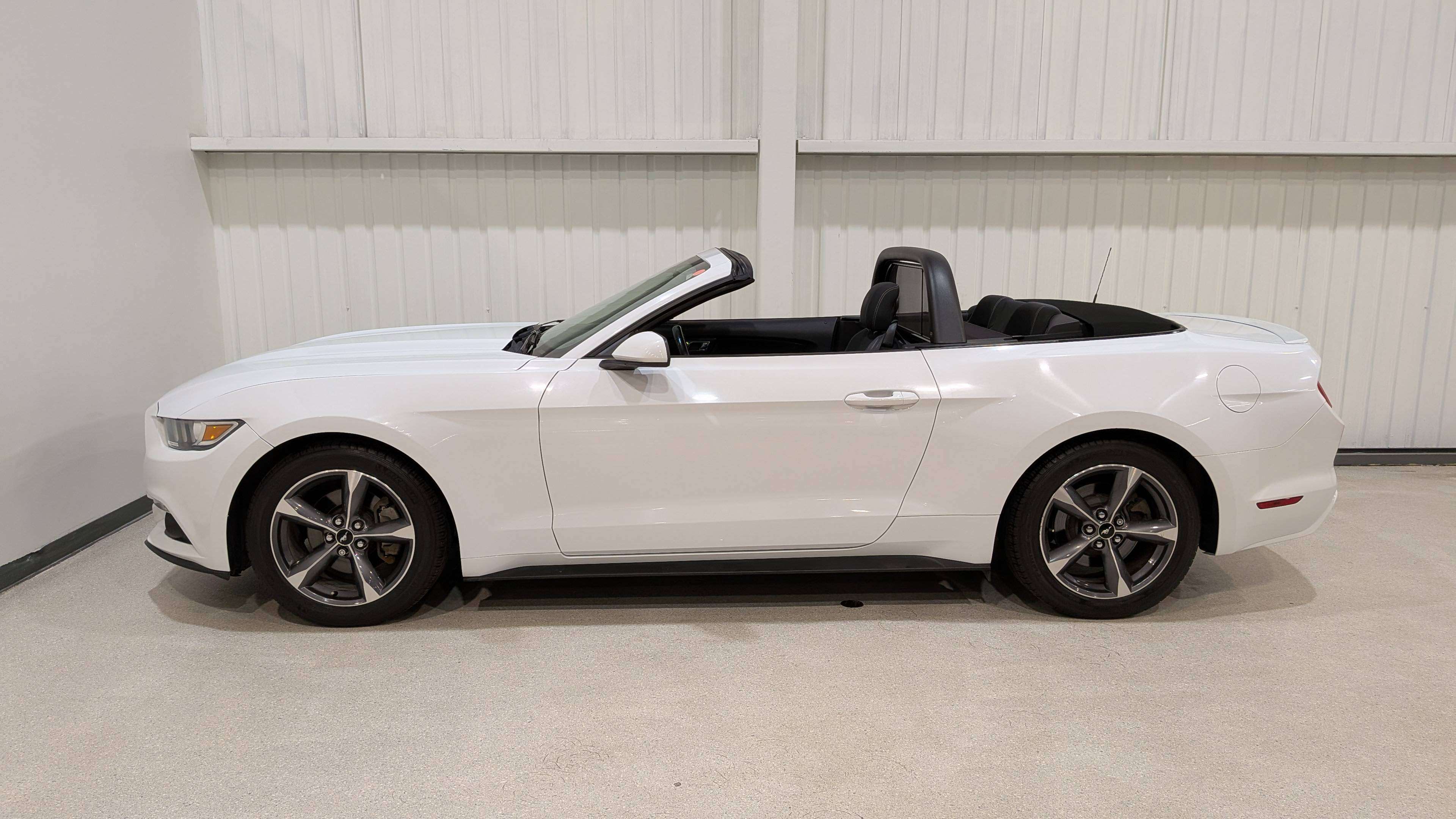 Ford Mustang 2015