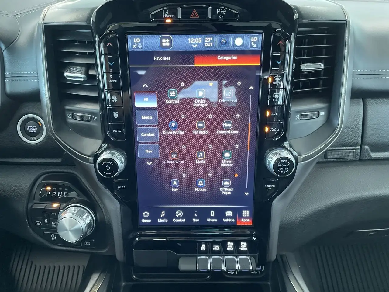 RAM 1500 снимка RAM 1500