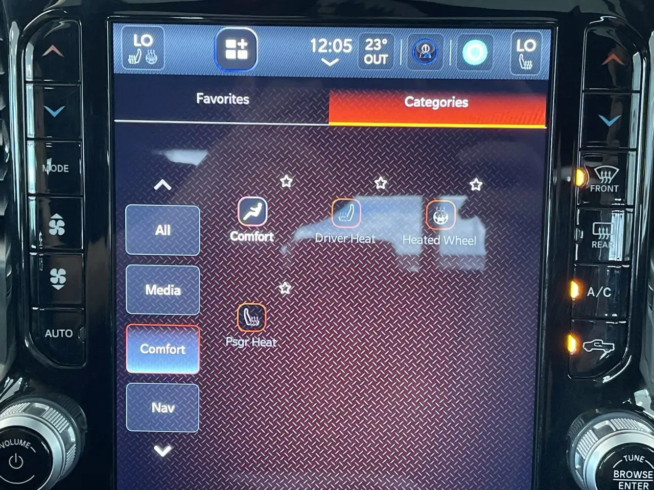RAM 1500 снимка RAM 1500