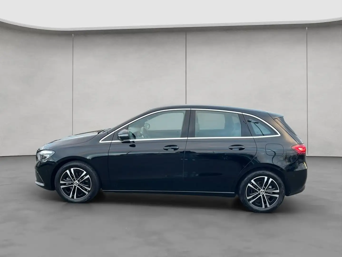 Mercedes-Benz B 180 B-Klasse Schwarz - 2