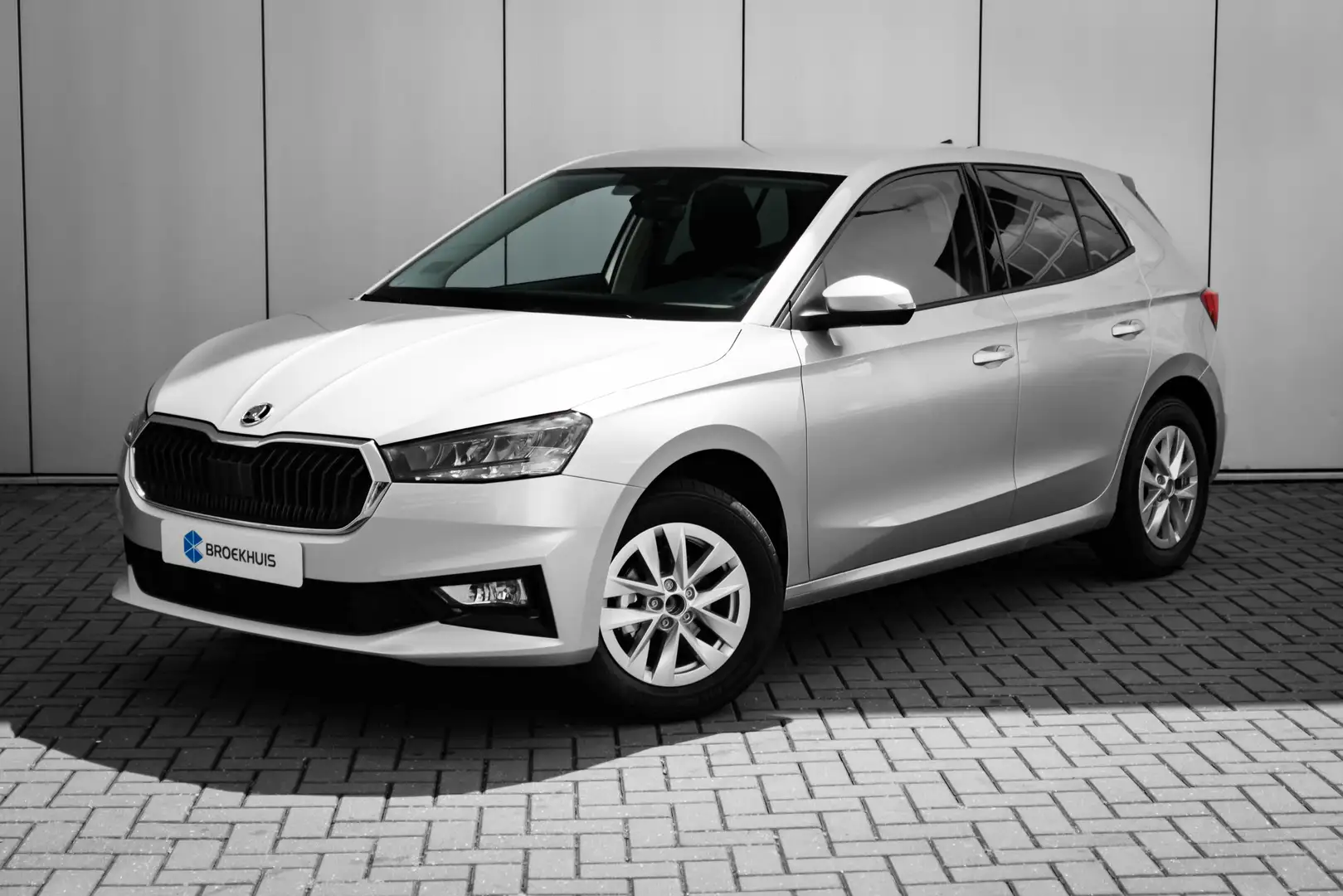Skoda Fabia Selection Inclusief €3000,- inruilvoordeel | Airco Grijs - 1