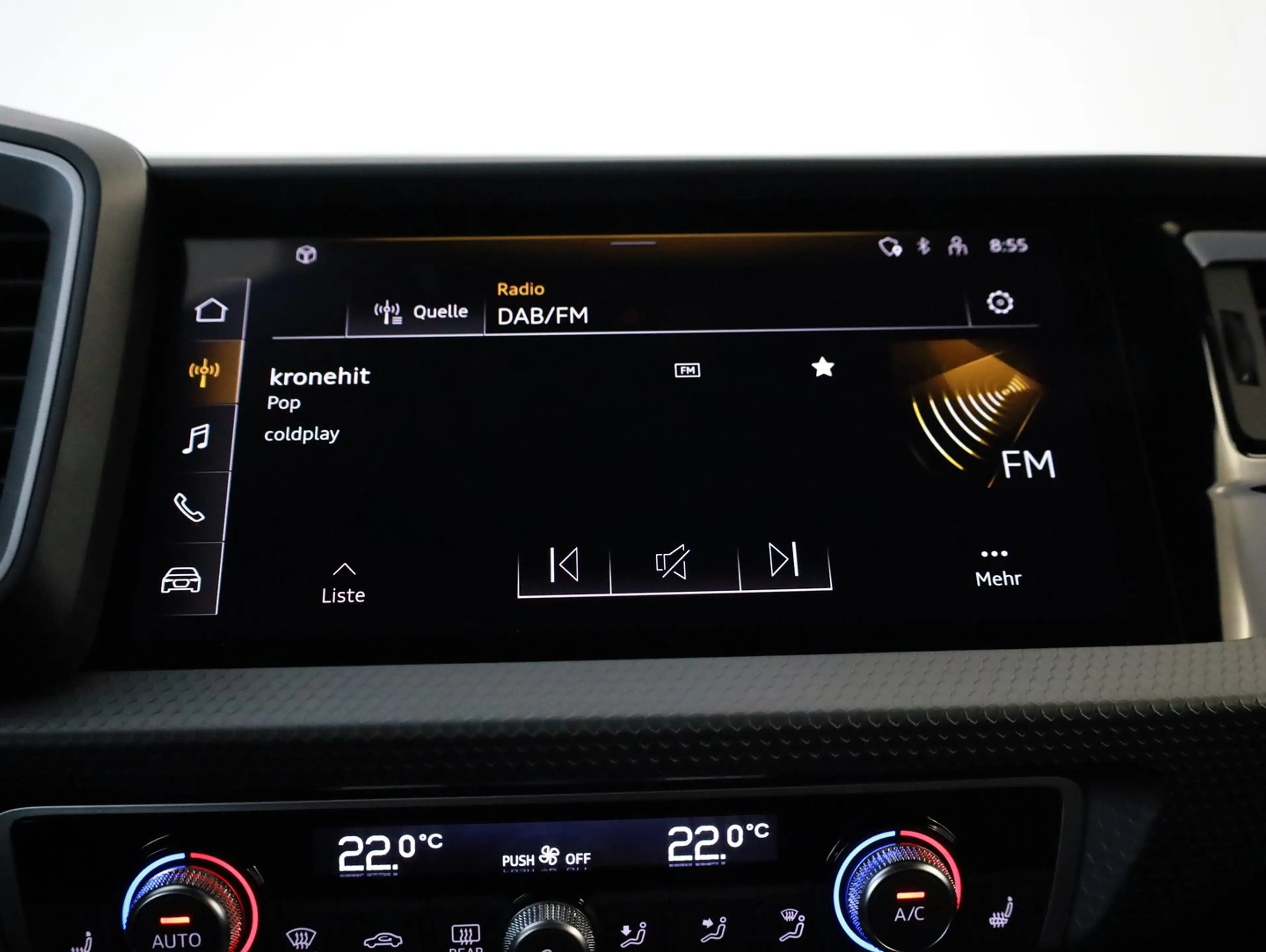 Audi A1 25 TFSI intense — photo 11