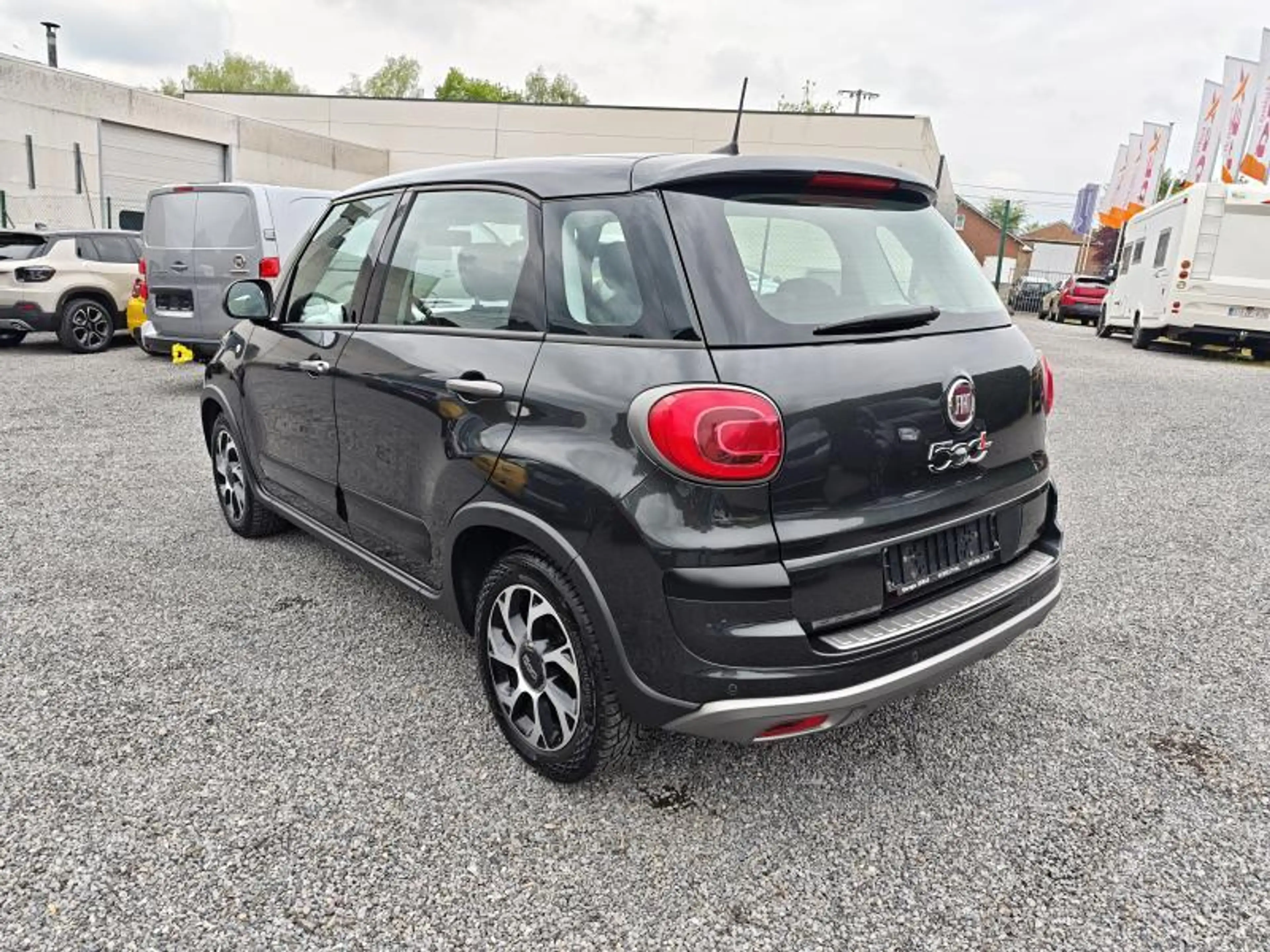 Fiat 500L City Cross — photo 4