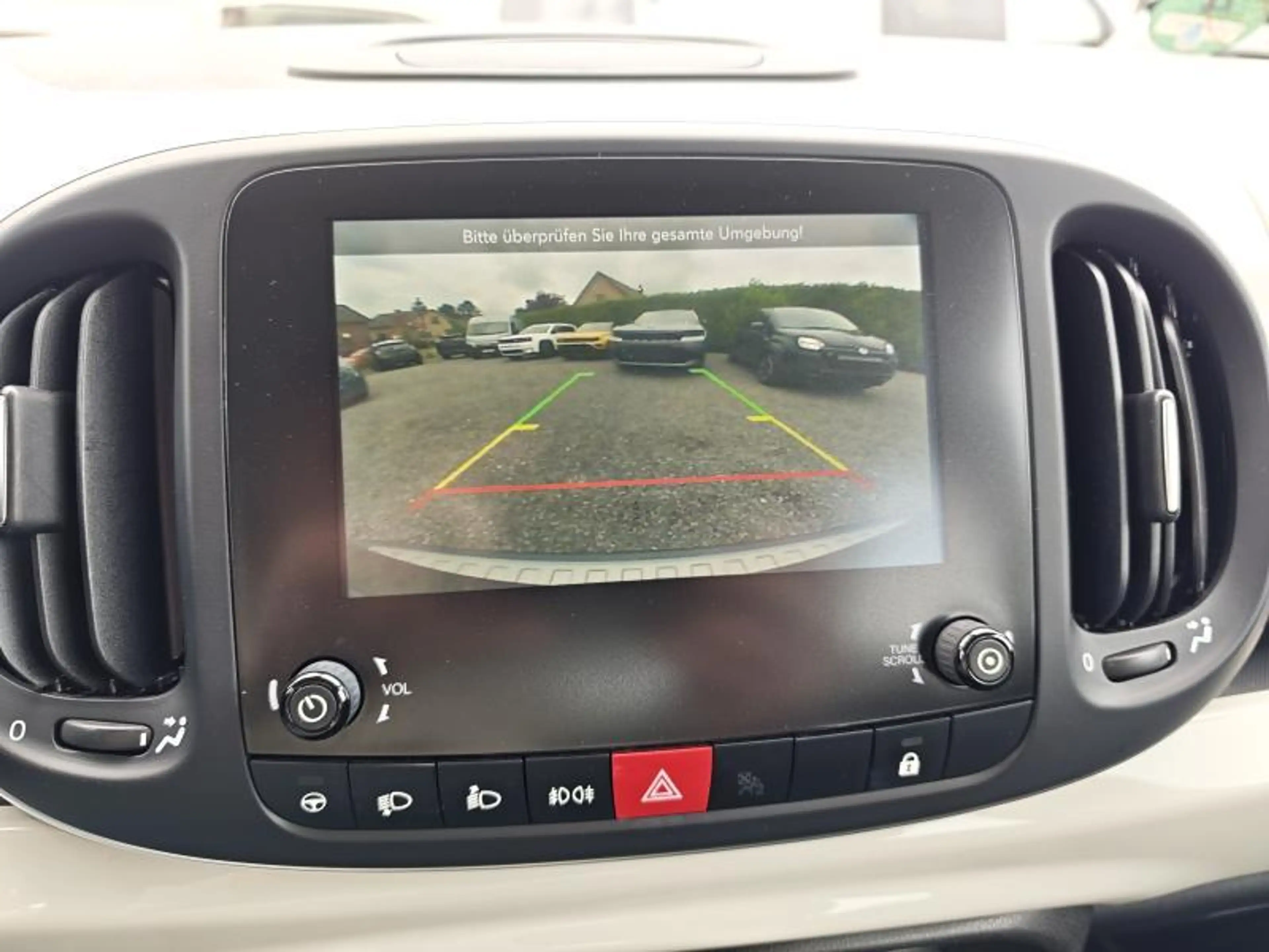 Fiat 500L City Cross — photo 13