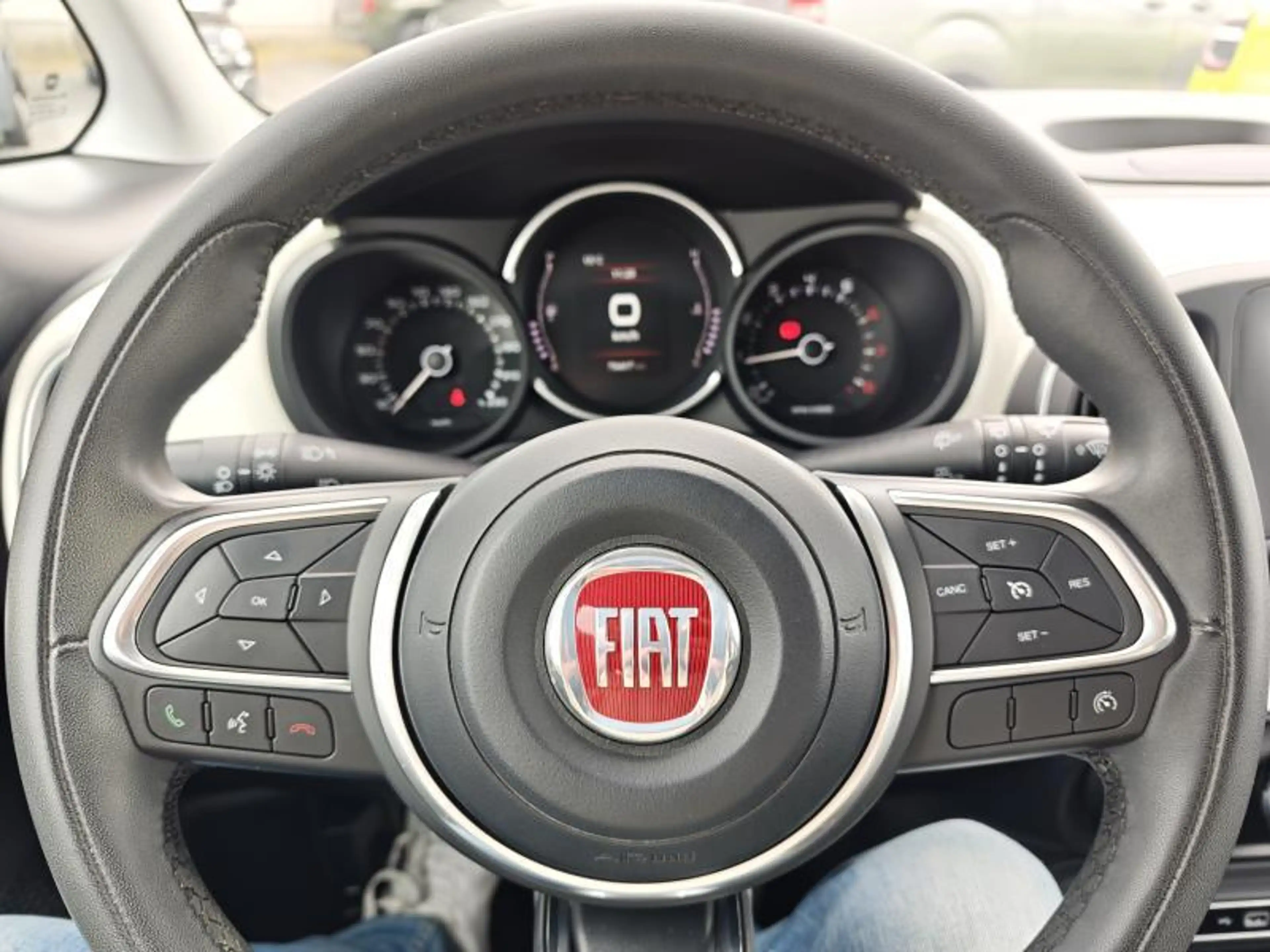 Fiat 500L City Cross — photo 10