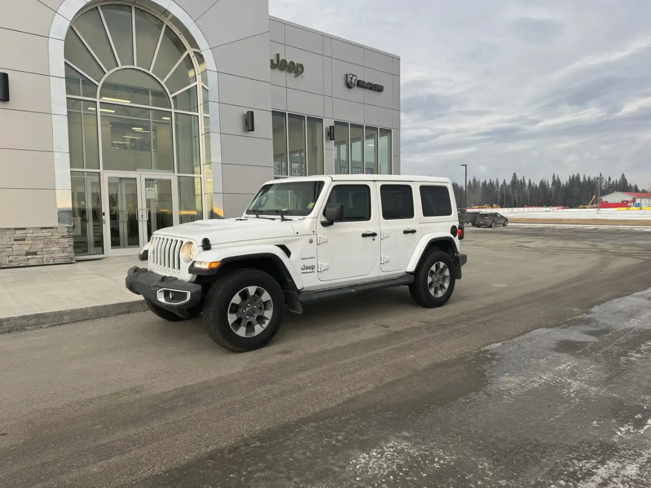 Jeep Wrangler снимка Jeep Wrangler