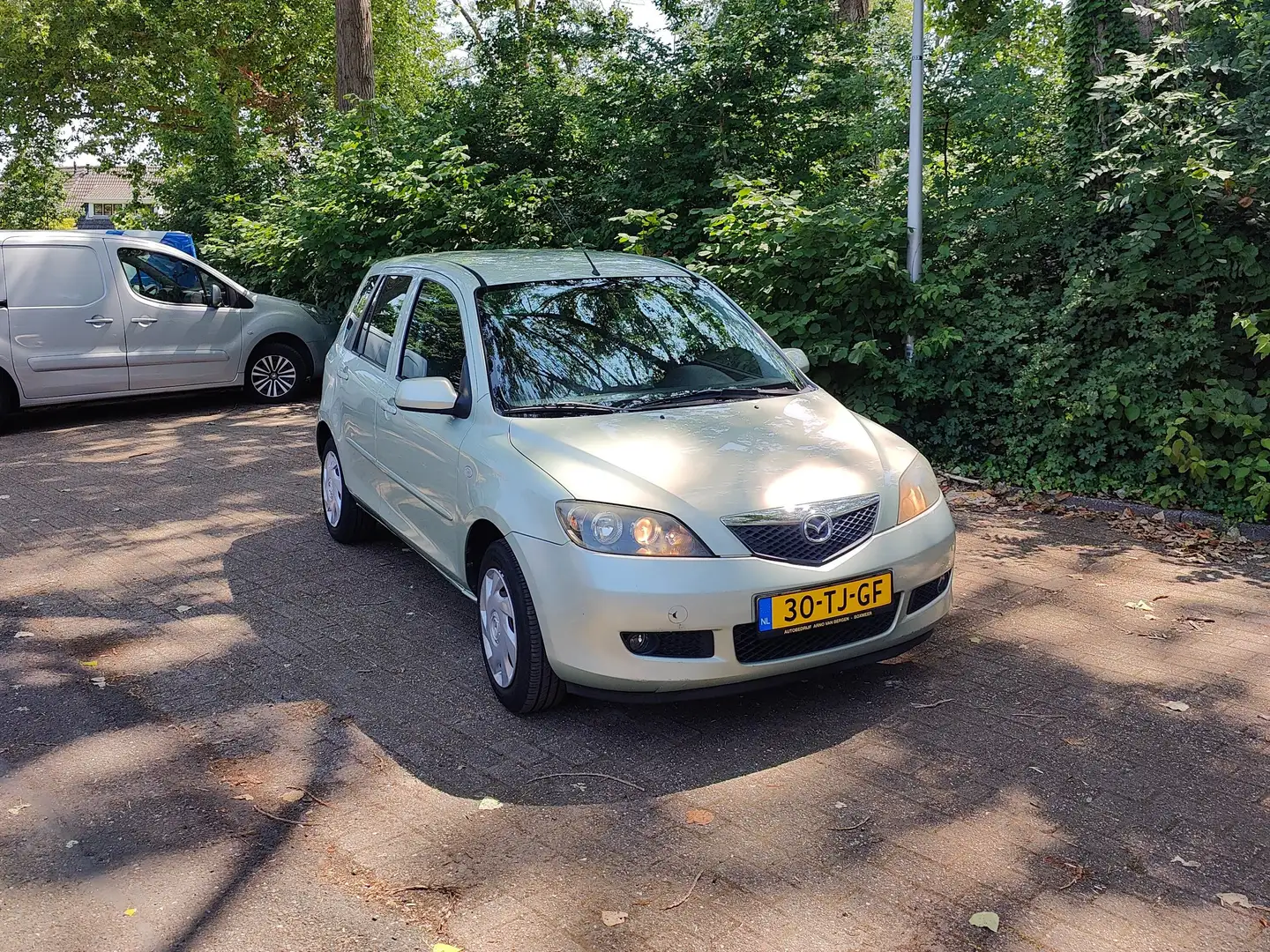 Mazda 2 2 1.4 Touring Bleu - 1