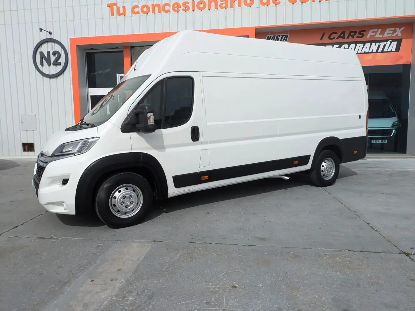 Citroen Jumper Fg. 2.0BlueHDi 35 L4H2 Heavy 130 Blanc - 1