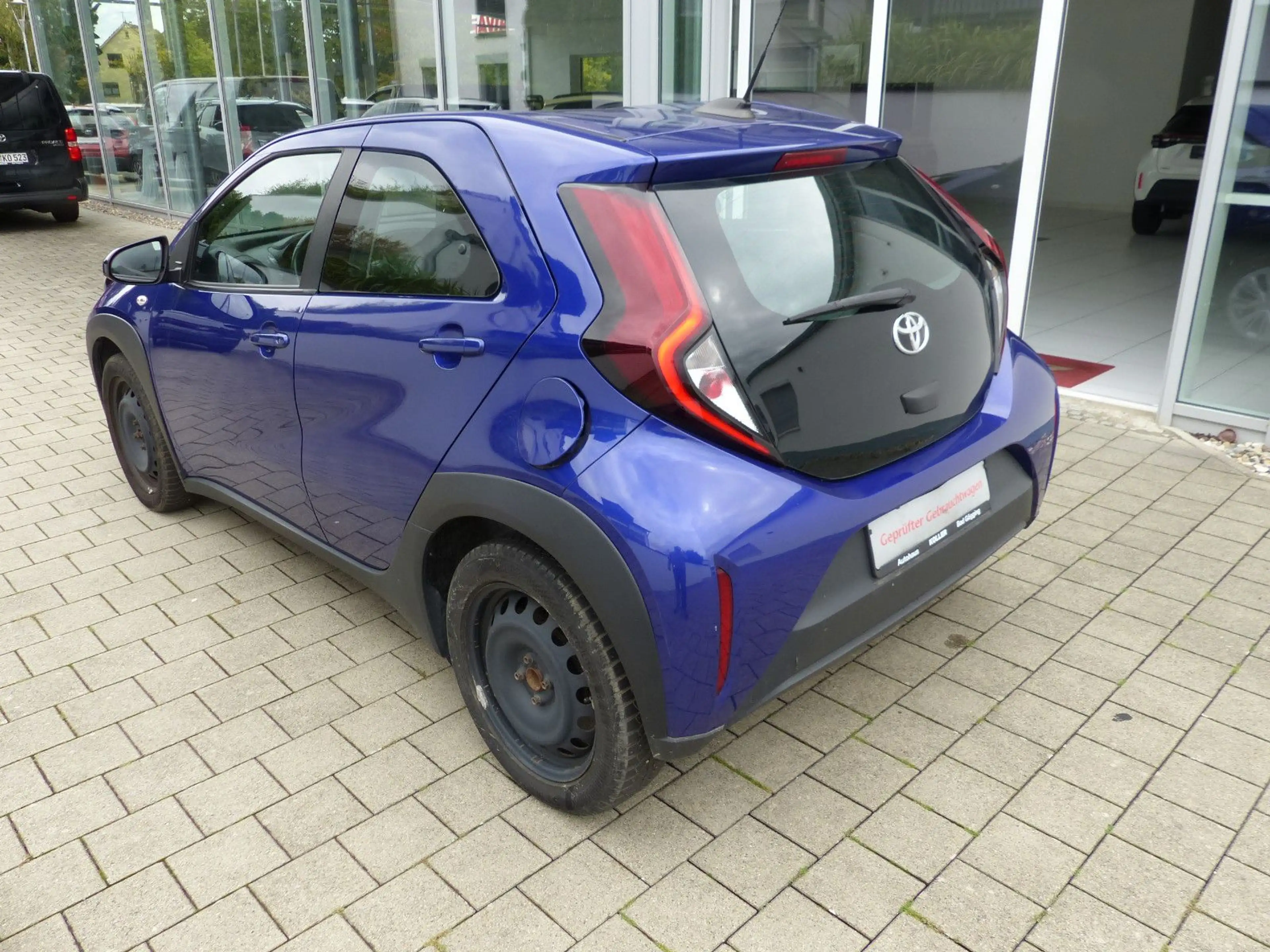 Toyota Aygo X Play Automat. Kamera Tempomat DAB CarPlay — photo 2