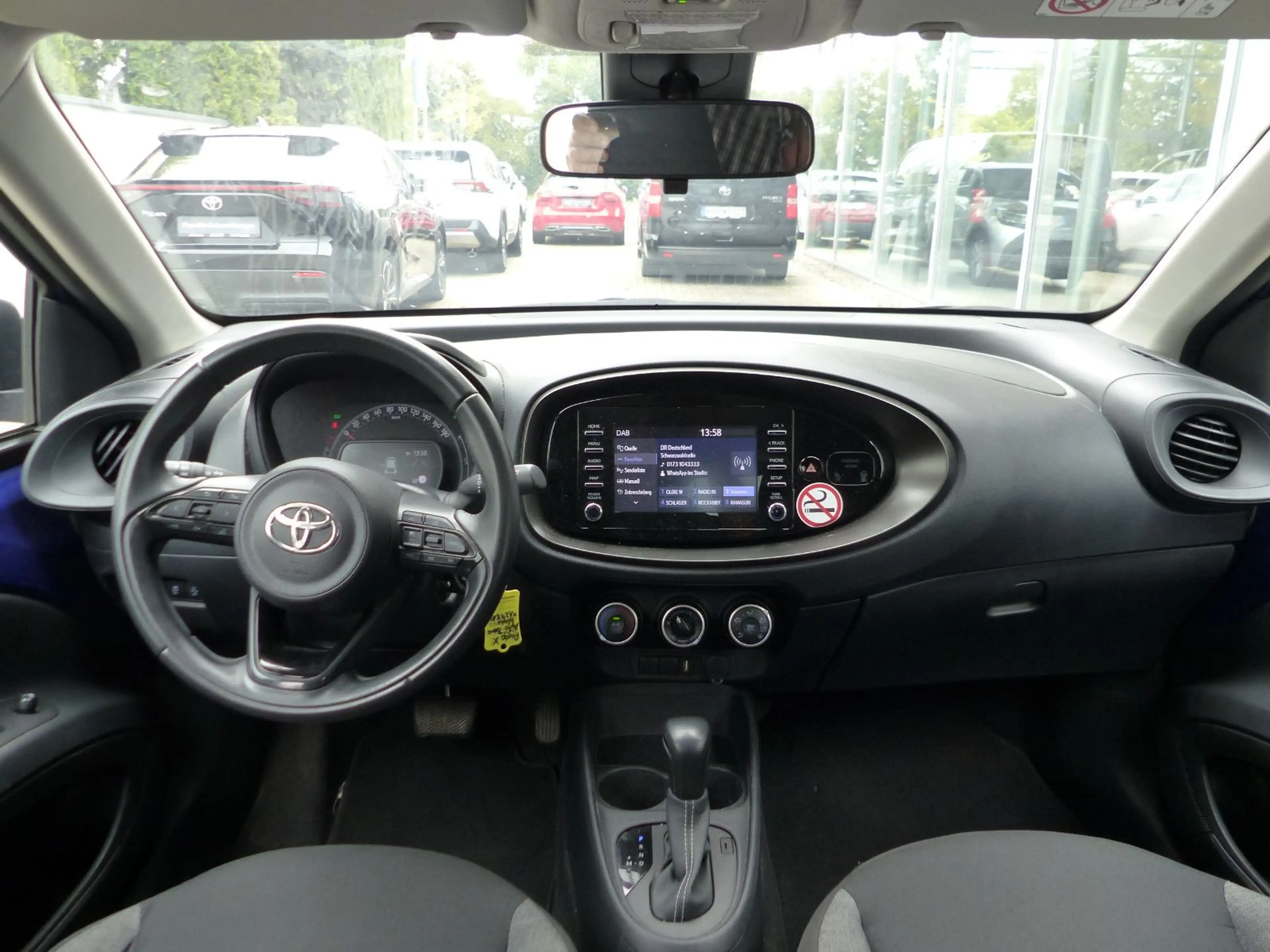 Toyota Aygo X Play Automat. Kamera Tempomat DAB CarPlay — photo 8