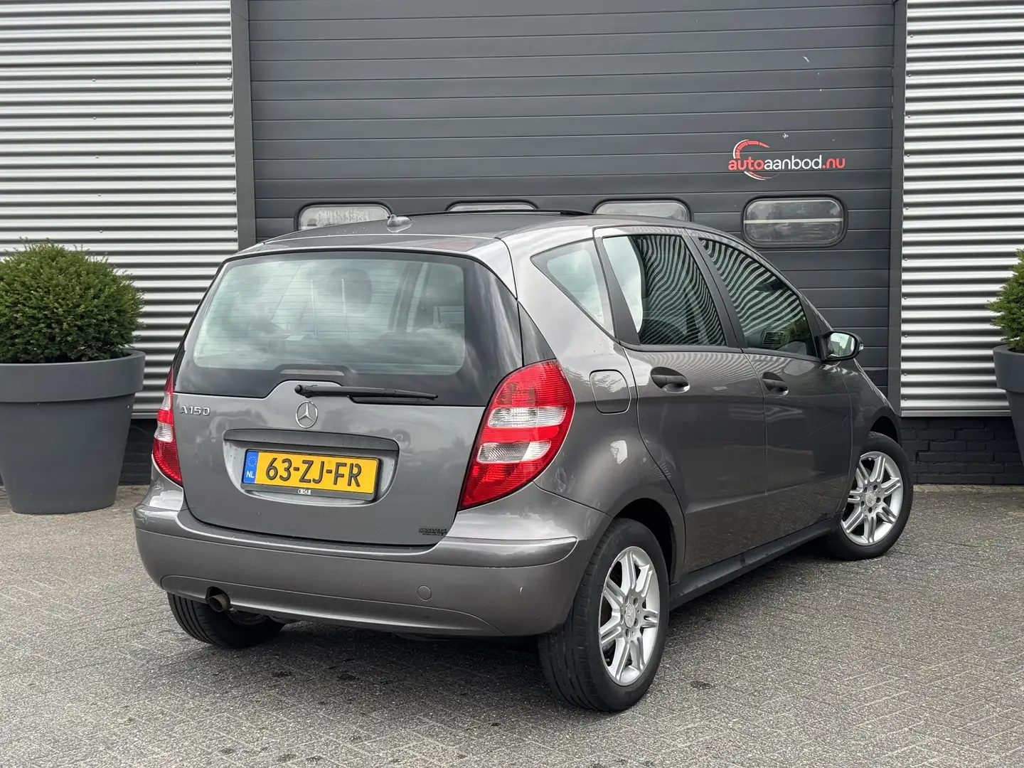 Mercedes-Benz A 150 Classic | Panoramadak | Airco | Lichtmetalen Velge Grijs - 2
