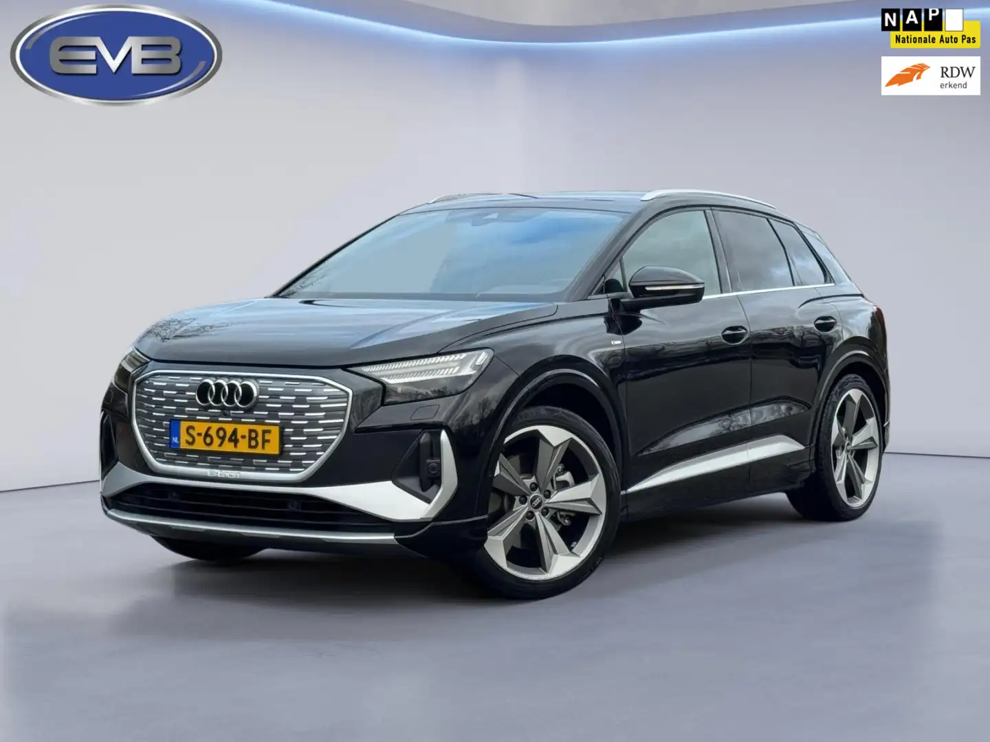 Audi Q4 e-tron 40 S 300 pk edition 77 kWh, SOH 92,5 %, 1 e eigena Negro - 1