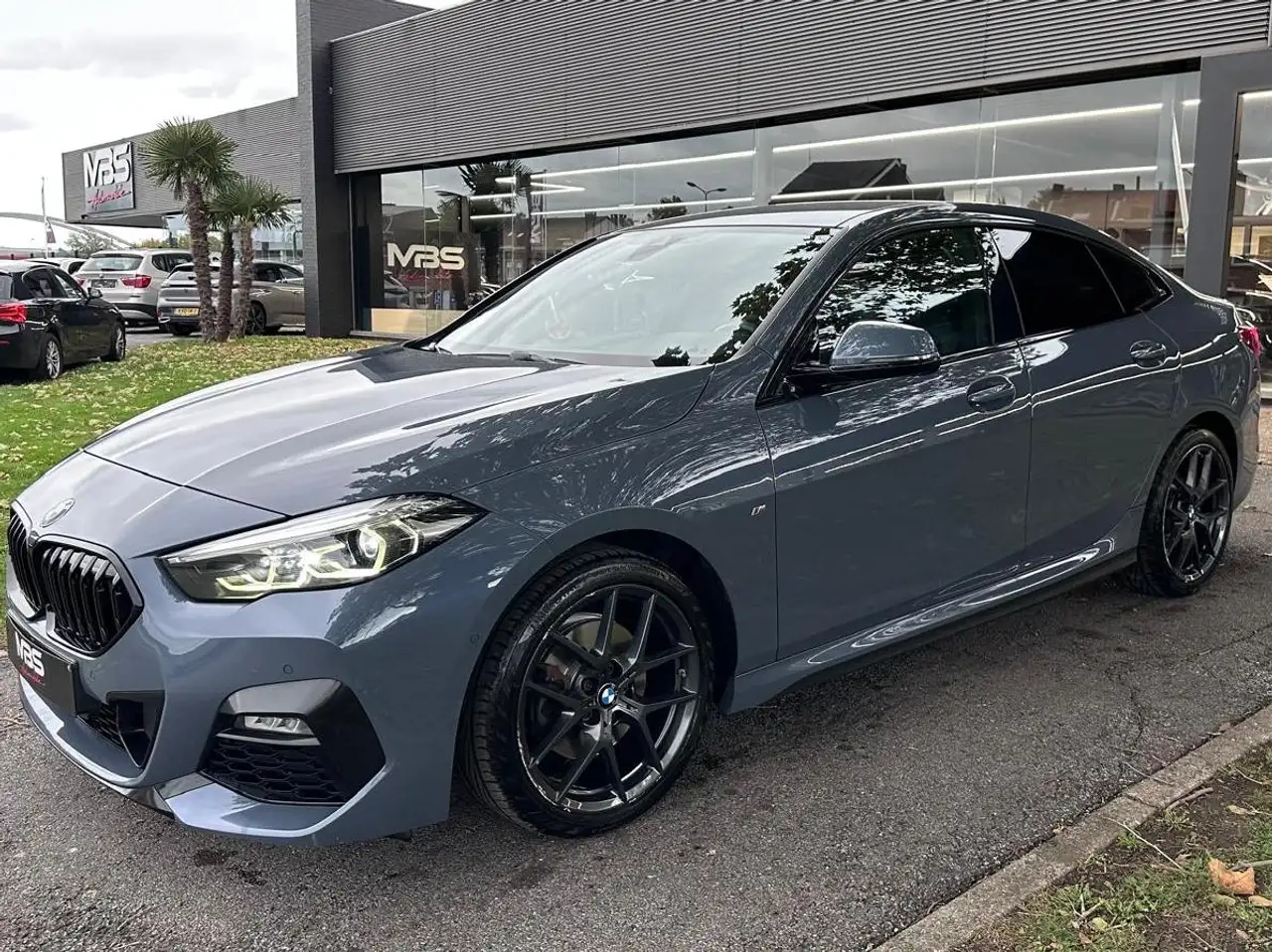 BMW 218