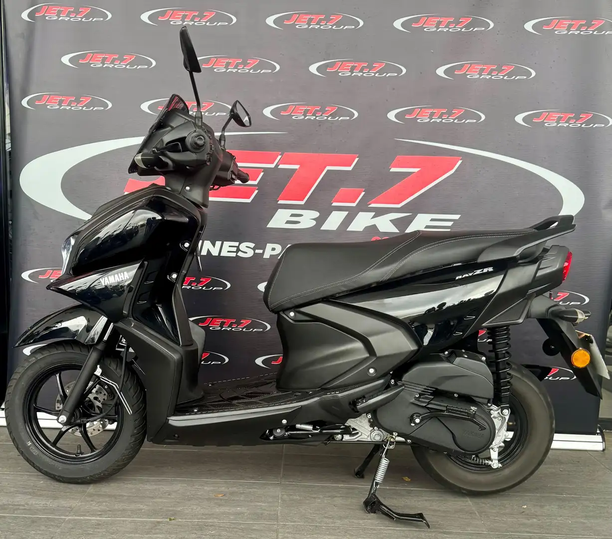 Yamaha Schwarz - 2