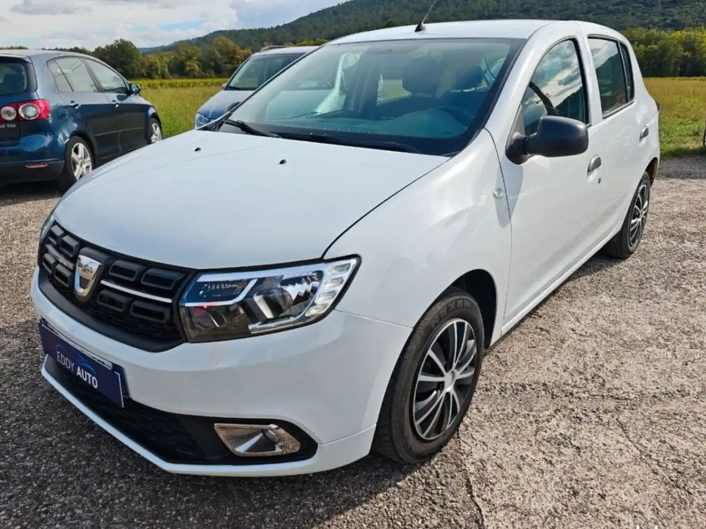 Dacia Sandero 1.0 sce Weiß - 1