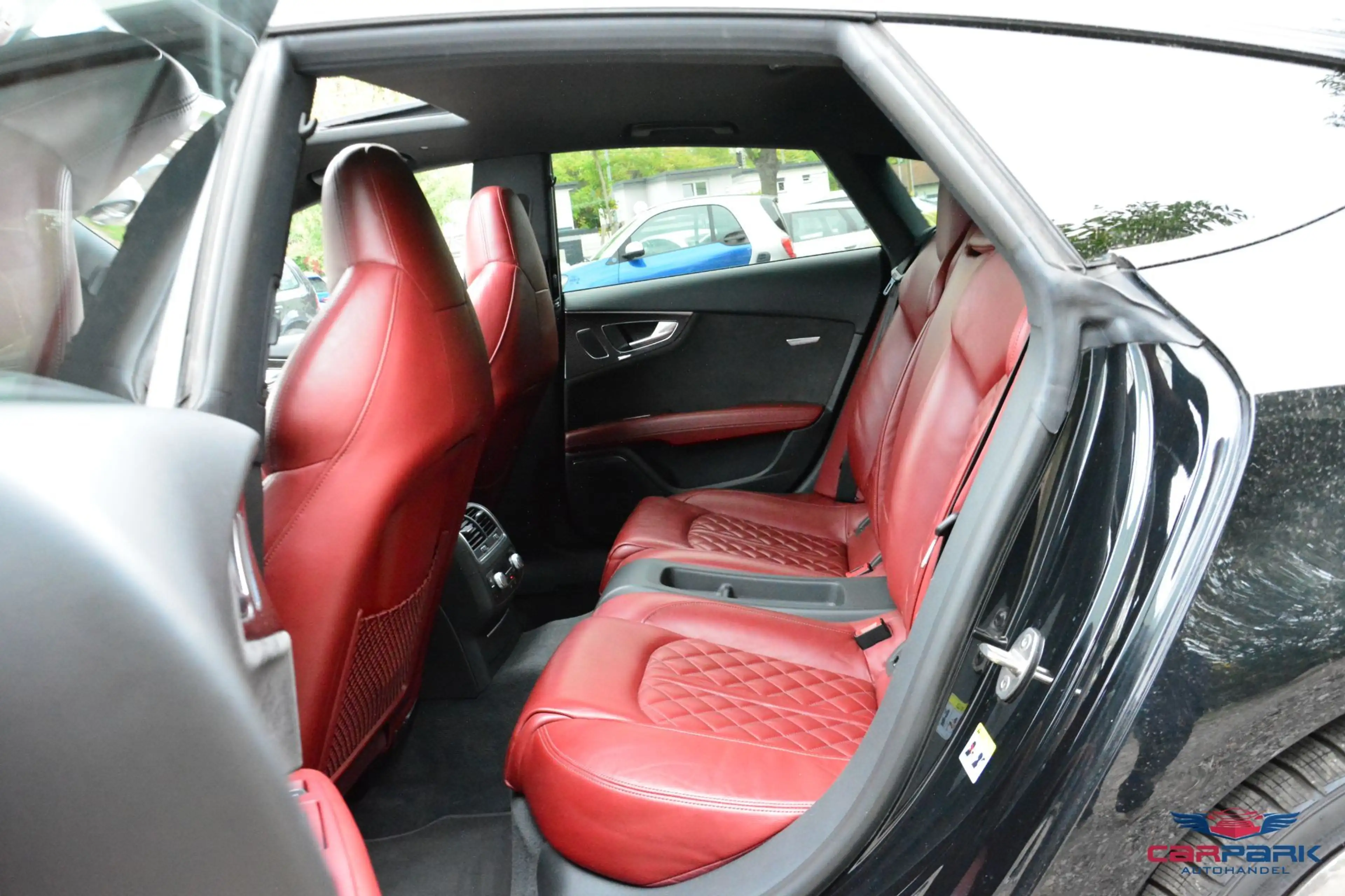 Audi S7 Sportback 4,0 TFSI COD quattro S-tronic — photo 7