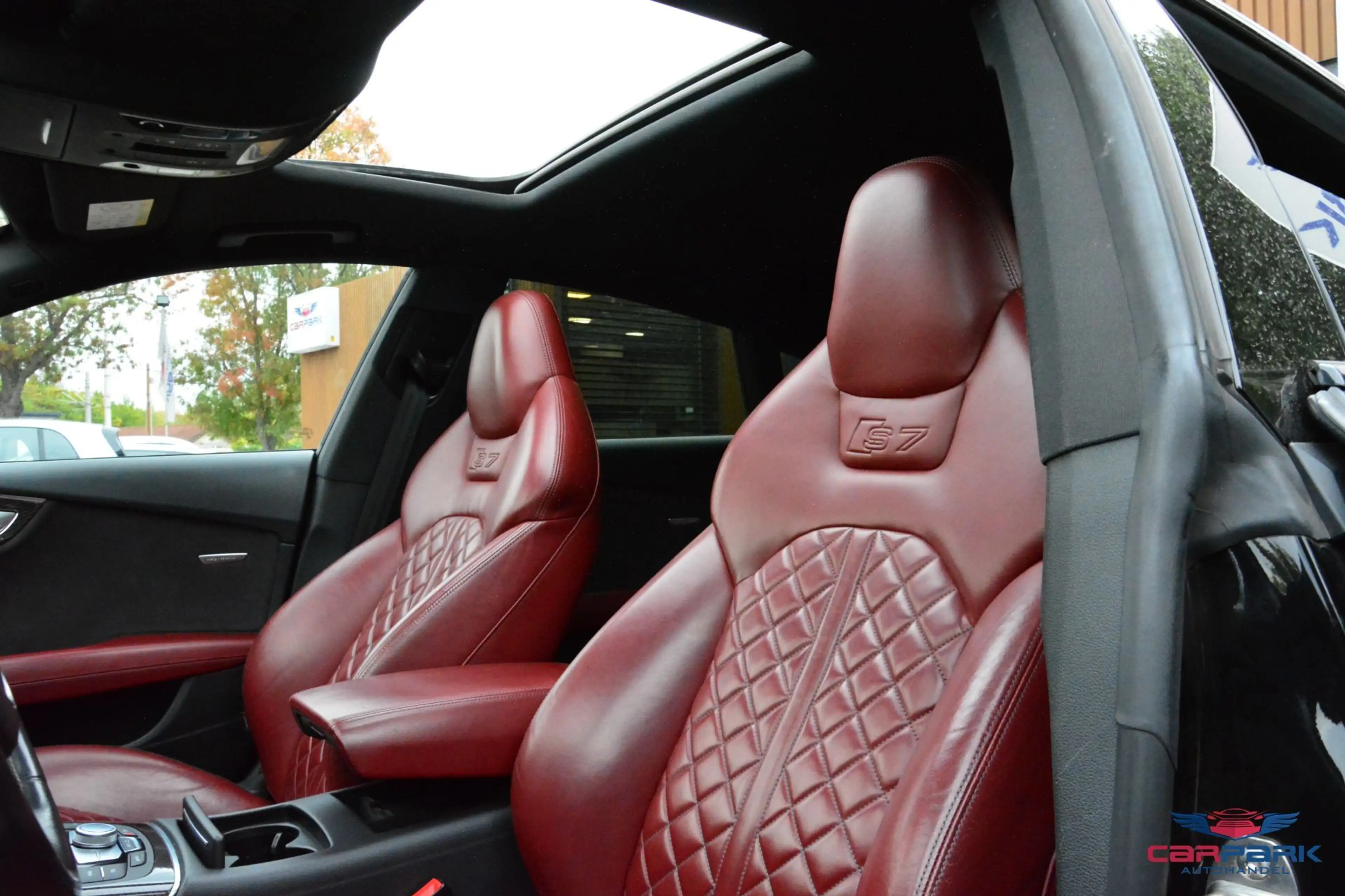 Audi S7 Sportback 4,0 TFSI COD quattro S-tronic — photo 10