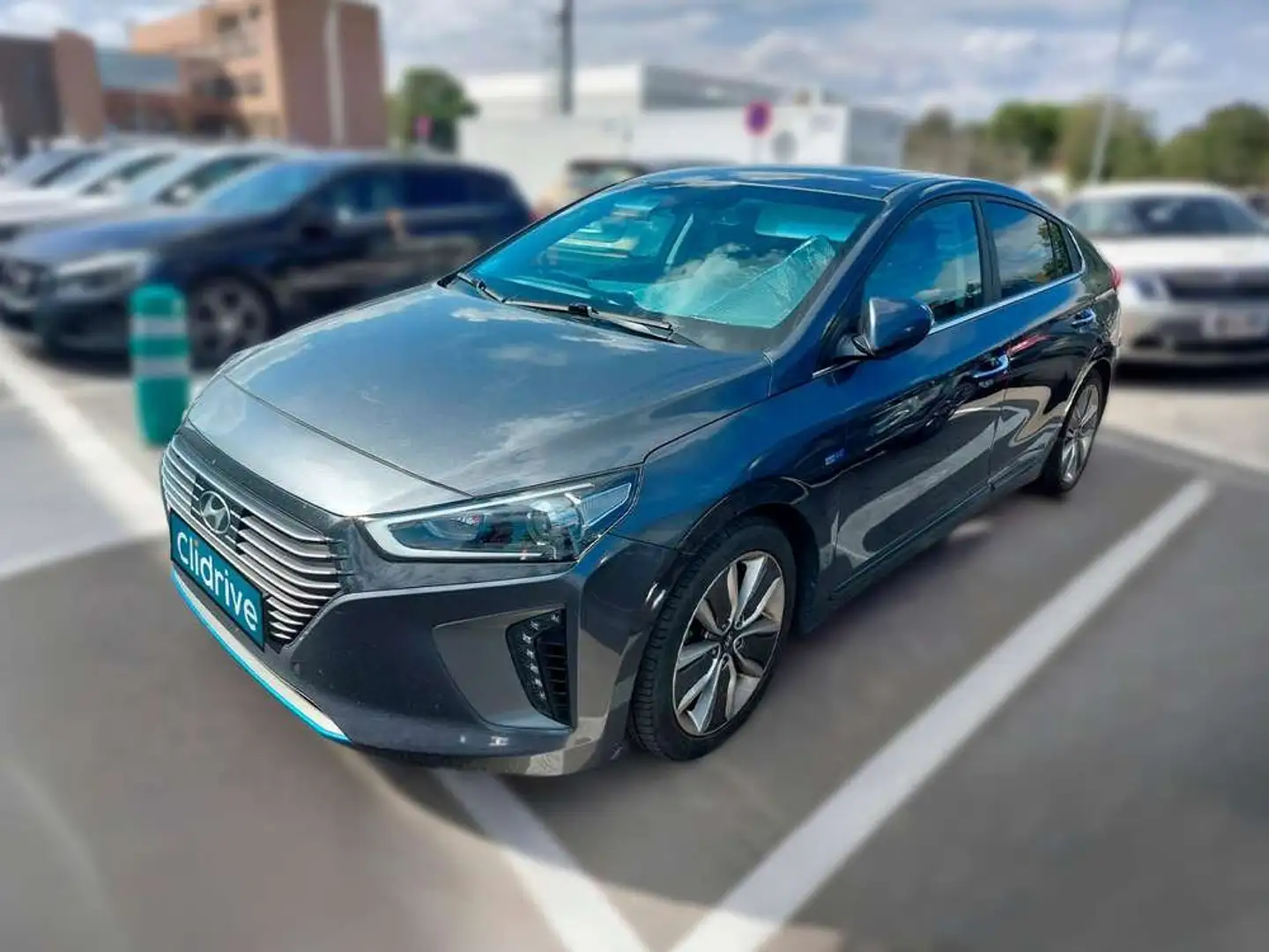 Hyundai IONIQ 1.6 GDI HEV Style DCT Gris - 2