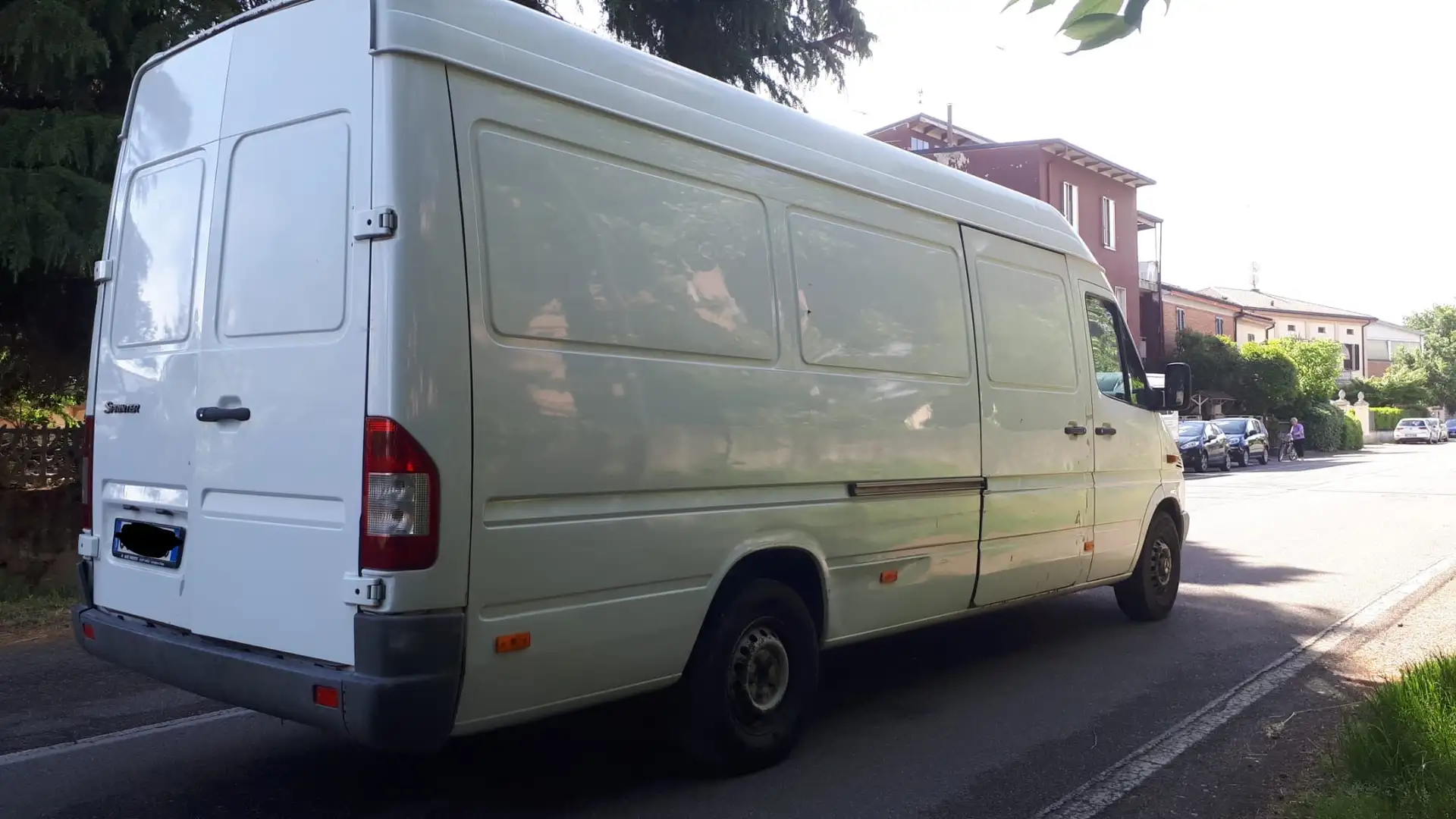Mercedes-Benz Sprinter passo lungo 2.7 cilindrata - 2