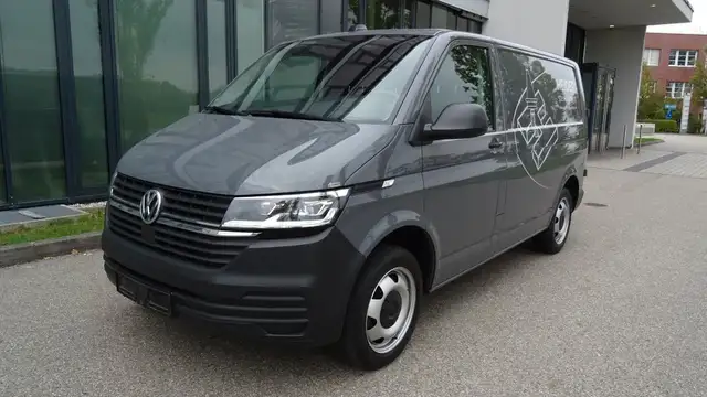 Volkswagen T6 Transporter T6.1 Transporter AHK DSG Flügel Navi LED Kamera