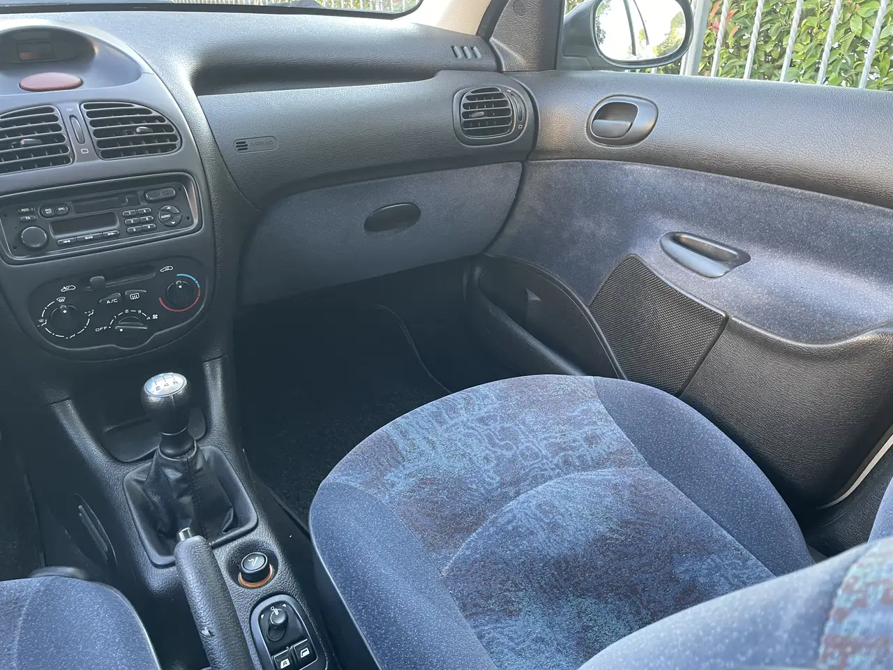 Peugeot 206 5p 1.1 XT, foto 6