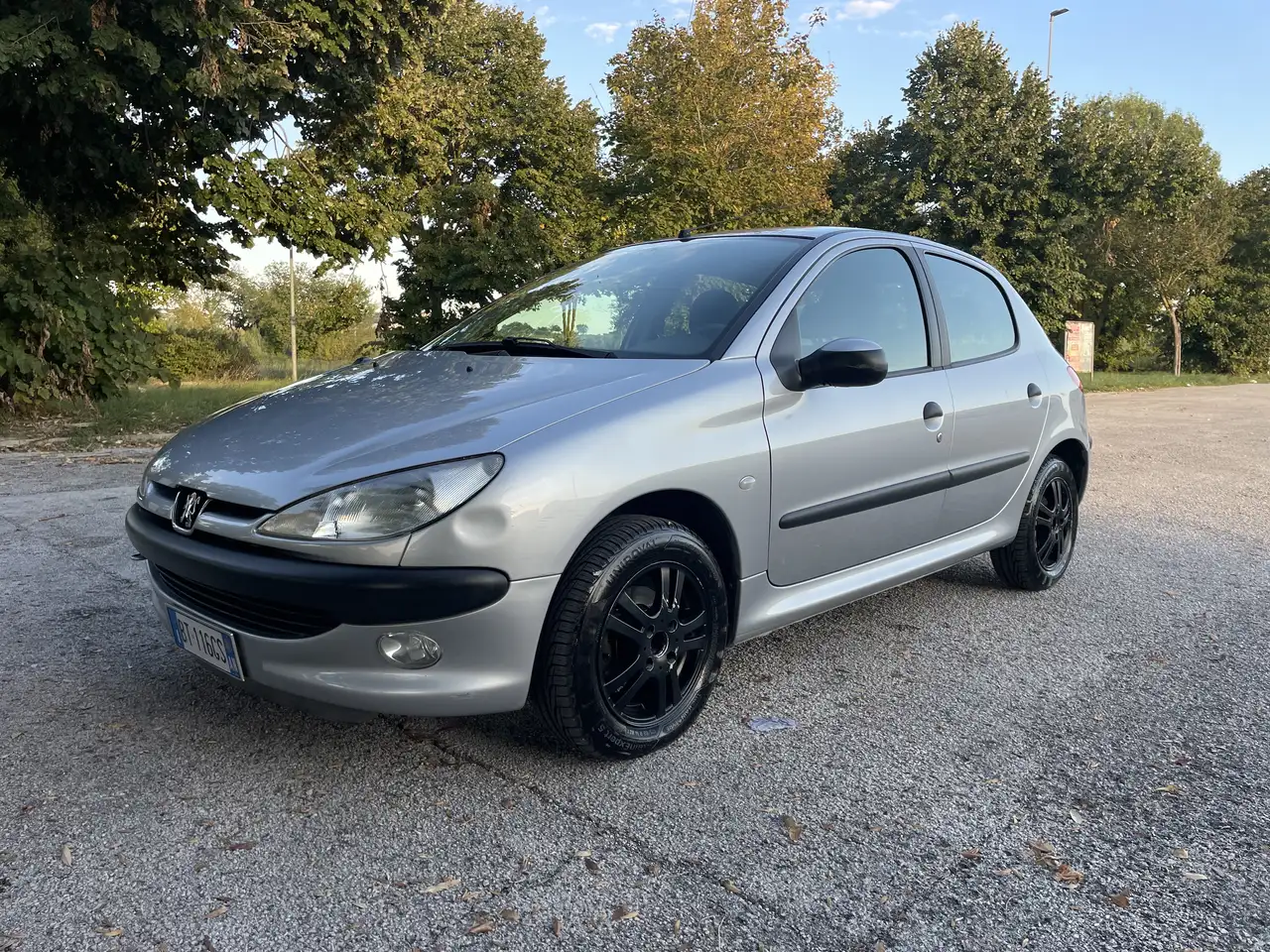 Peugeot 206 5p 1.1 XT, foto 3