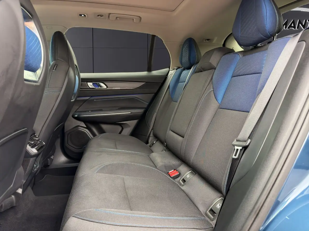 Lynk & Co 01 1.5 td phev auto, миниатюра 17