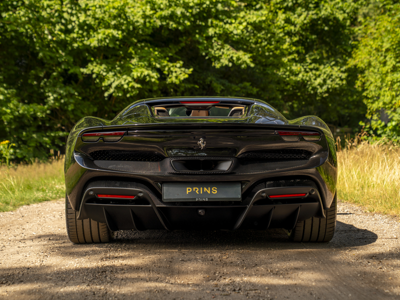 Ferrari 296 GTS 3.0 V6 | Racing Seats | Lift | Pass. display — photo 5