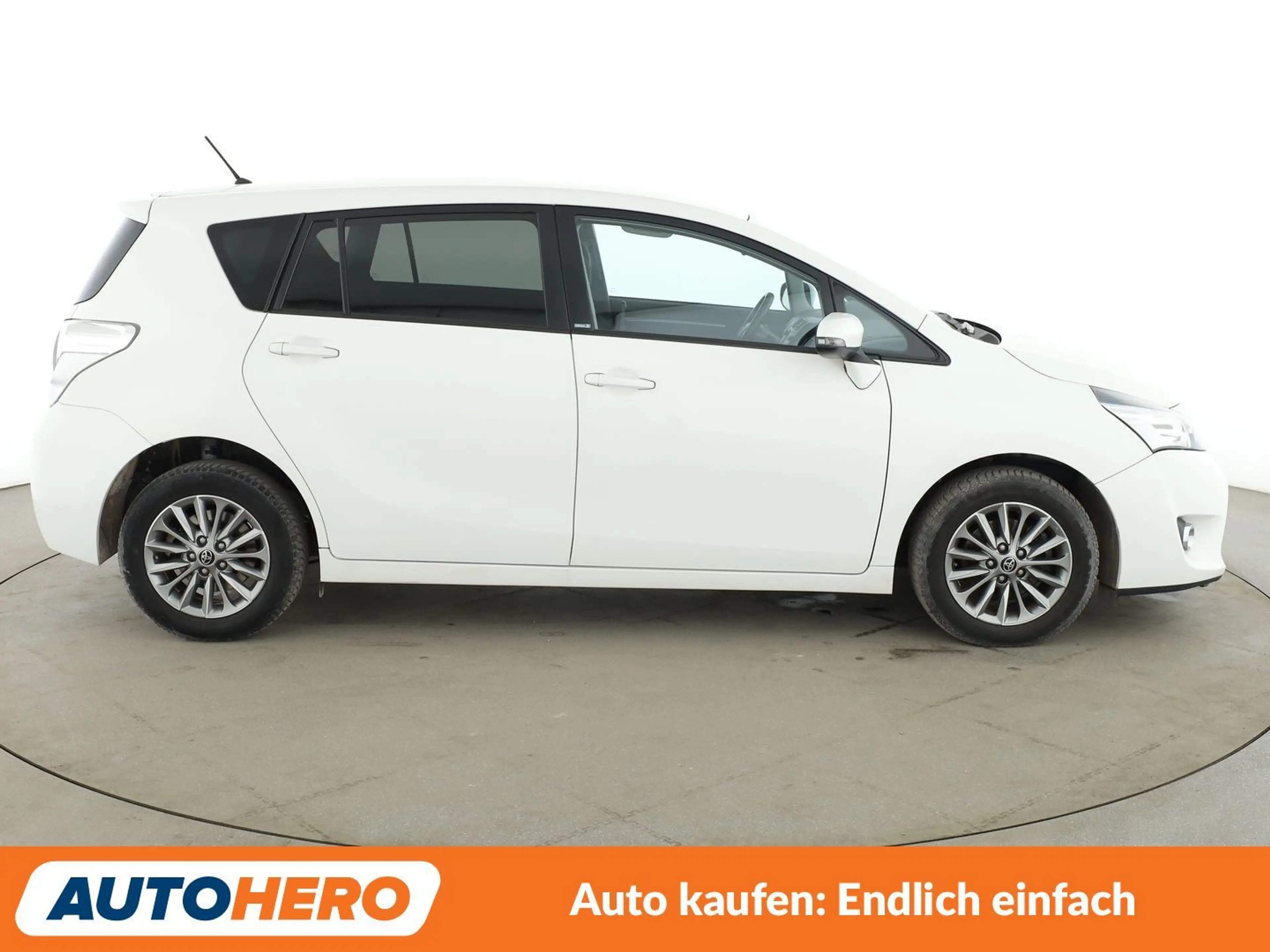Toyota Verso 1.6 D-4D Edition-S*TEMPO*CAM*PDC*SHZ*BLUETOOTH* — photo 7