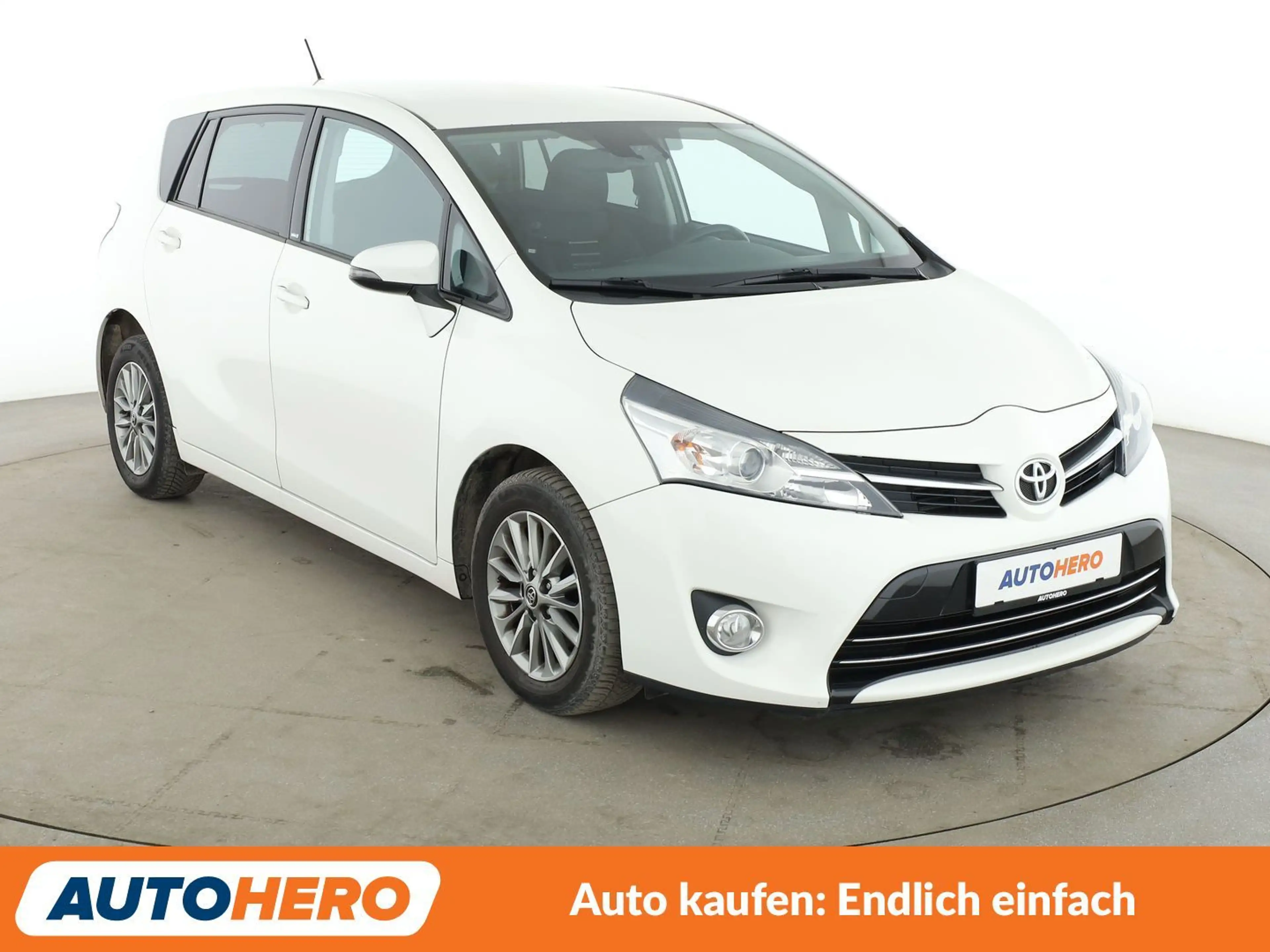 Toyota Verso 1.6 D-4D Edition-S*TEMPO*CAM*PDC*SHZ*BLUETOOTH* — photo 8