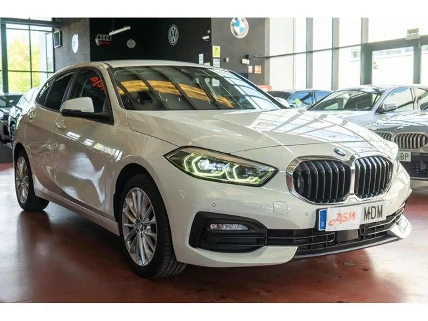 BMW 118 118dA Business Blanco - 2