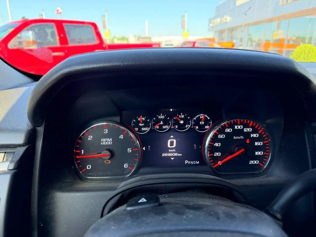 GMC Yukon снимка GMC Yukon