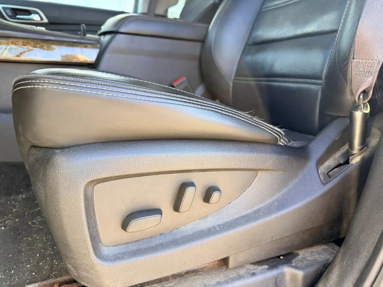 GMC Yukon снимка GMC Yukon