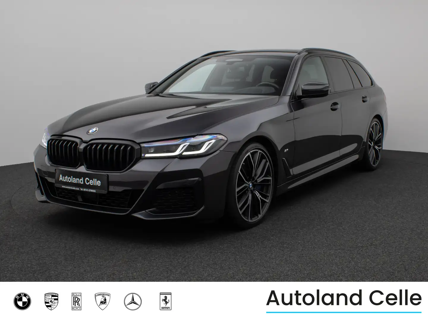 BMW 540 xD M Sport Pro Laser Panorama HUD DAB H K Šedá - 1