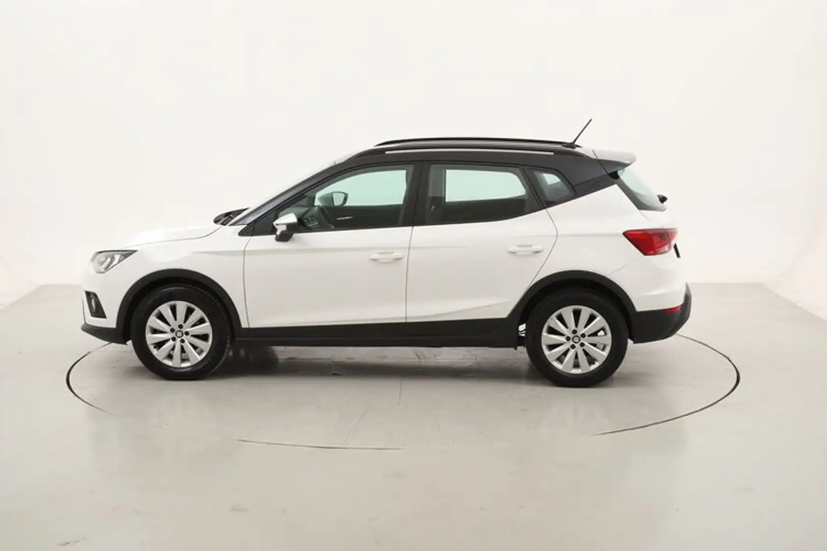 SEAT Arona Style 1.0 Metano 90CV Bianco - 2
