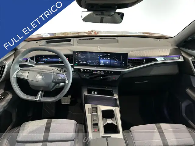 Opel Grandland view 13