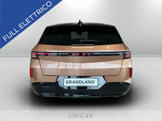 Opel Grandland view 5