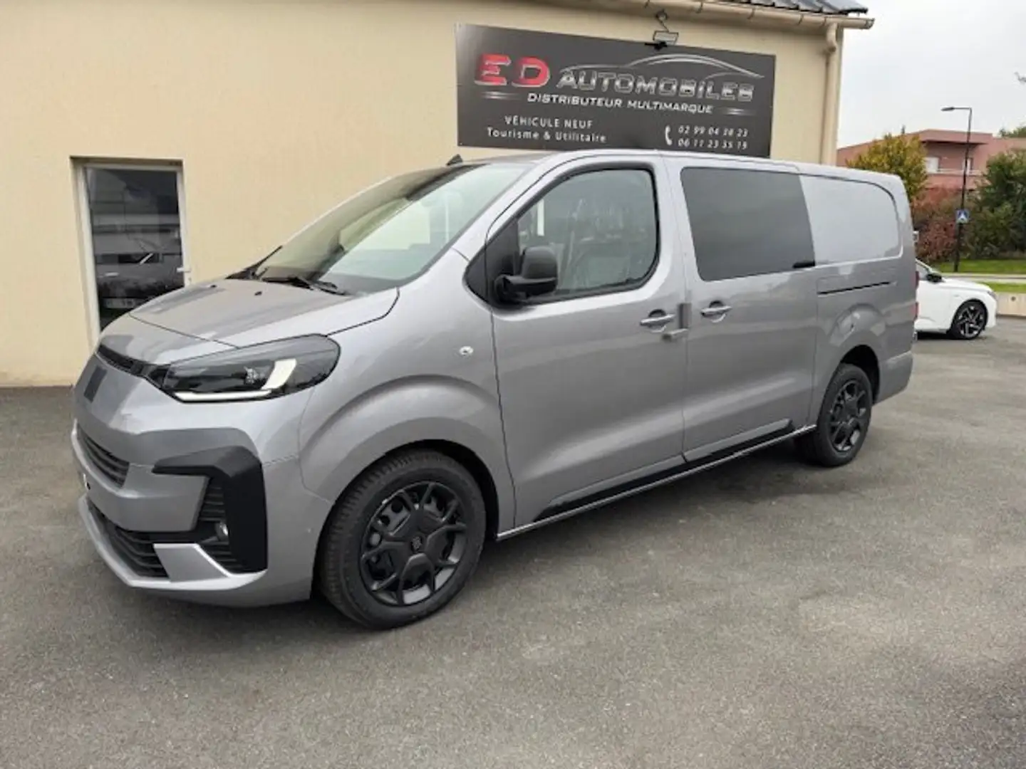 Fiat Scudo CABINE APPRO BLUEHDI 180XL EAT8 PRO LOUNGE CONNECT Gris - 2