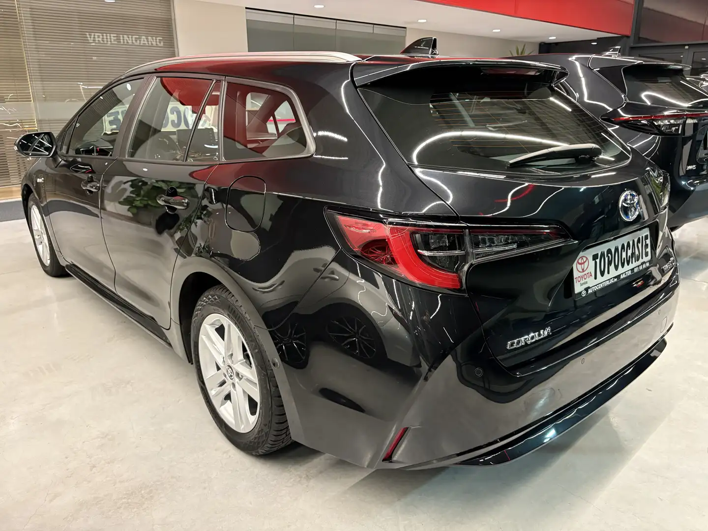 Toyota Corolla HYBRID BREAK / BUSINESS PACK / 47500km/ €19380+ Noir - 2