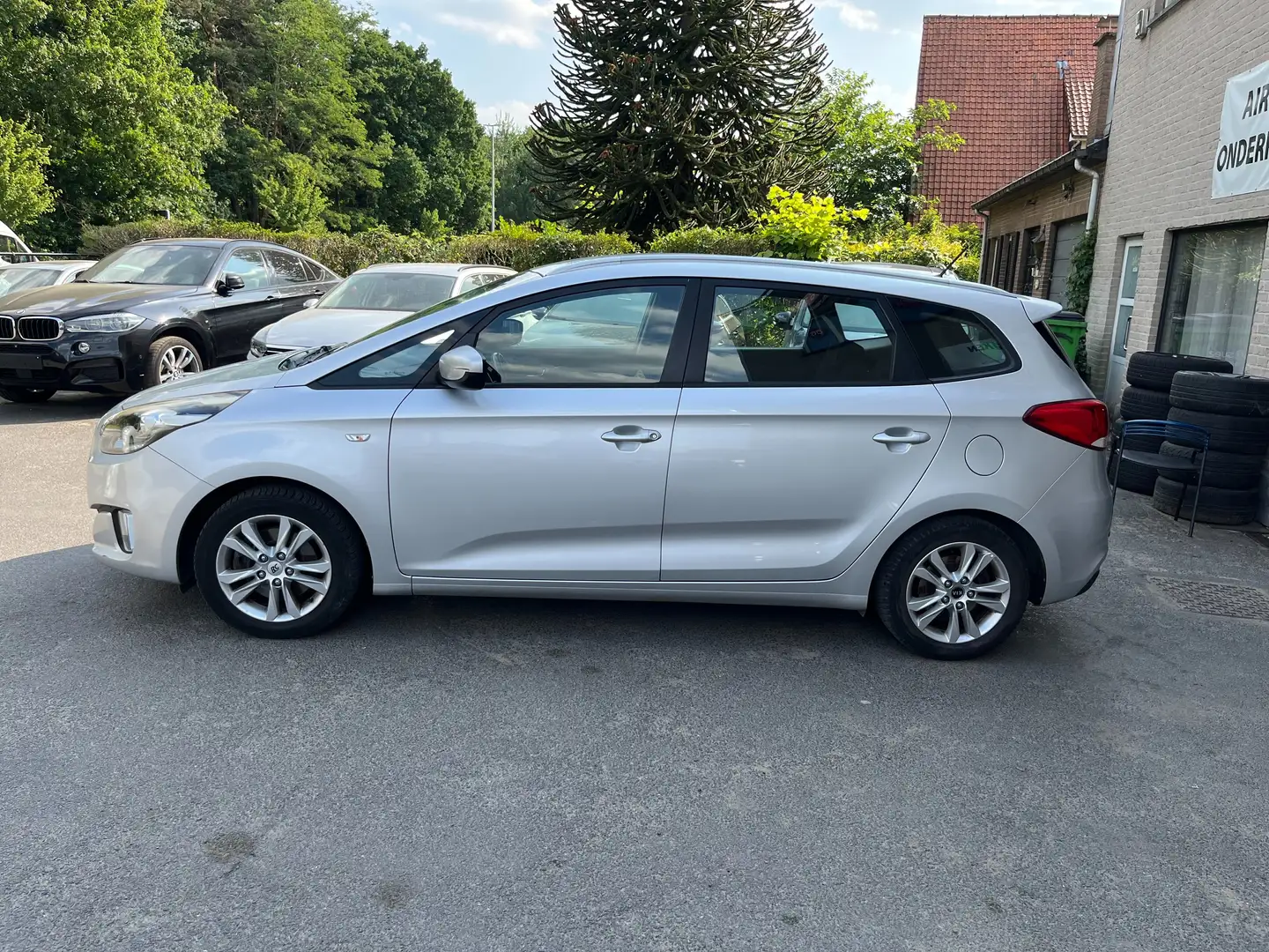 Kia Carens Carens 1.6 GDI Edition 7 Zilver - 2