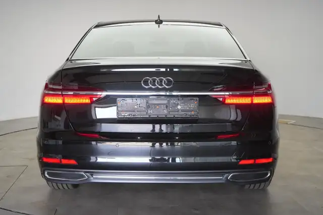Audi A6 view 5