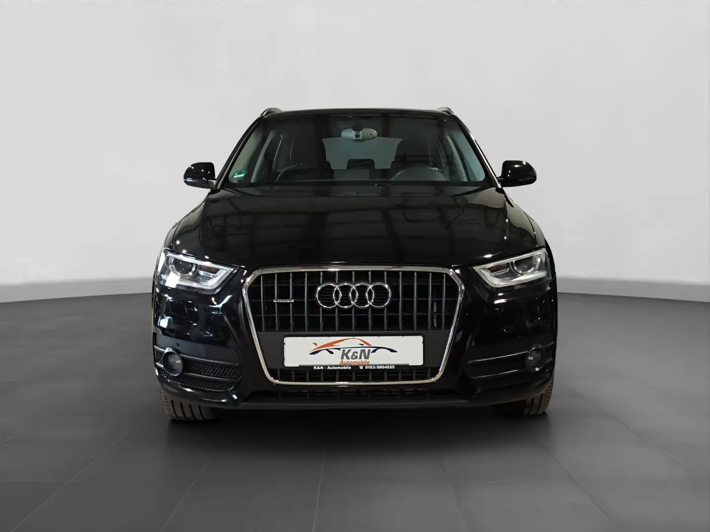 Audi Q3 2.0 TDI quattro  *DSG*Xenon*AHK*Navi*SHZ*Temp* Noir - 2