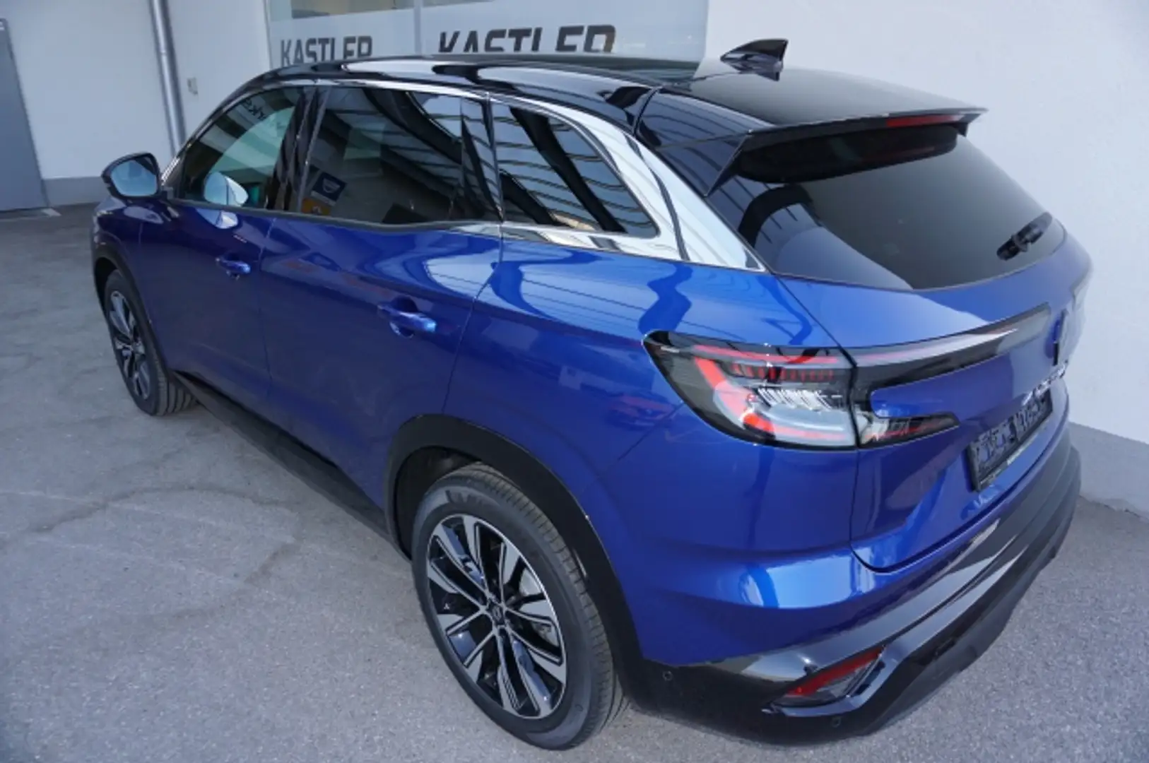 Renault Austral Techno 160  Mild Hybrid Automatik Blau - 2