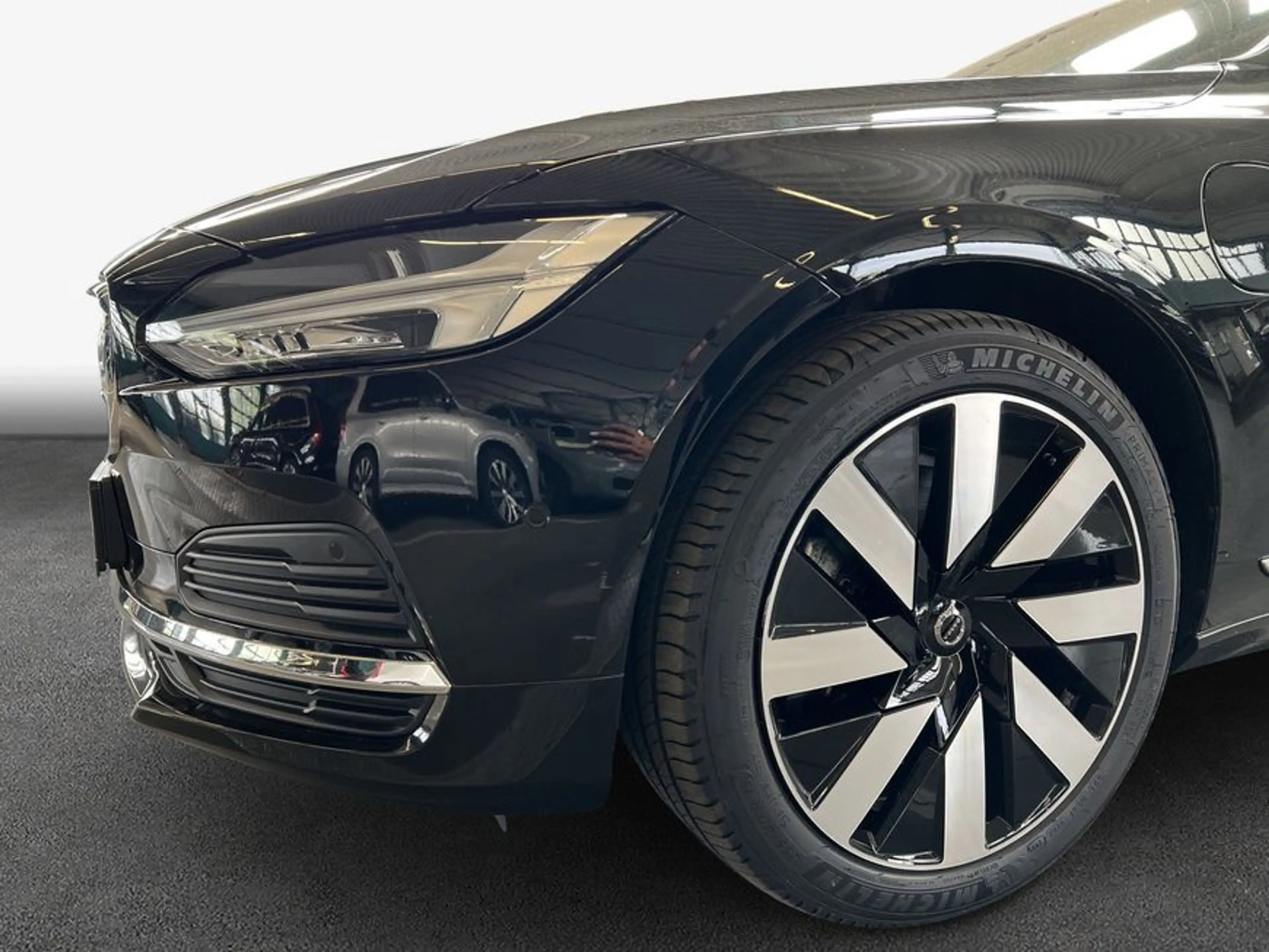 Volvo V90 T6 Plug-in Hybrid AWD Plus-Bright Glasd Head-U — photo 7