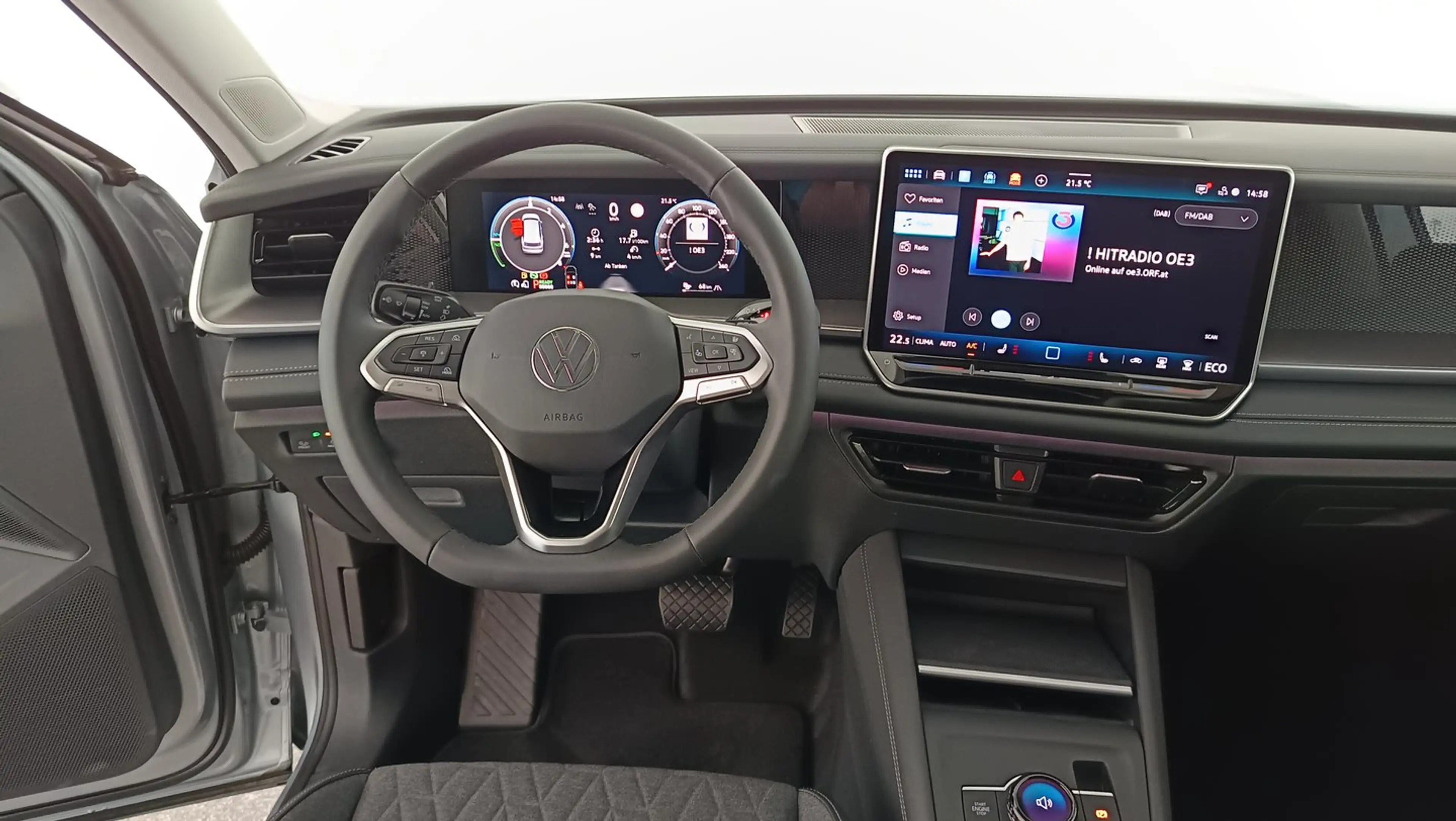 Volkswagen Tayron Friends eHybrid DSG 150kW — photo 8