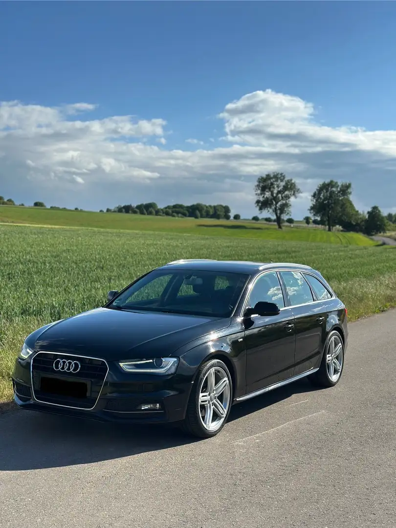 Audi A4 B8 2.0 TDI / S-Line Siyah - 1