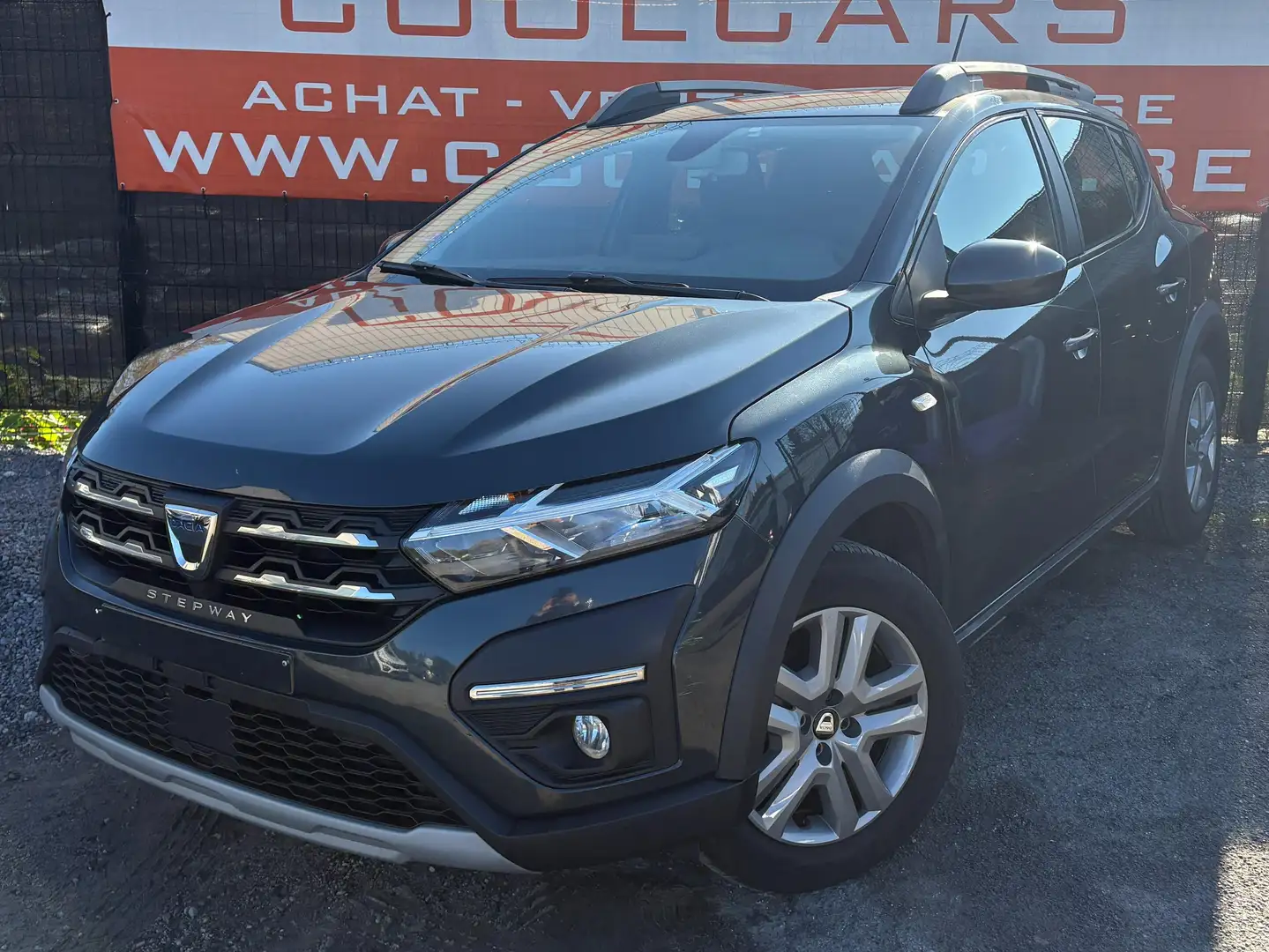 Dacia Sandero Stepway LPG 1.0 ECO-G - EU6D - GARANTIE 1AN - Zwart - 1