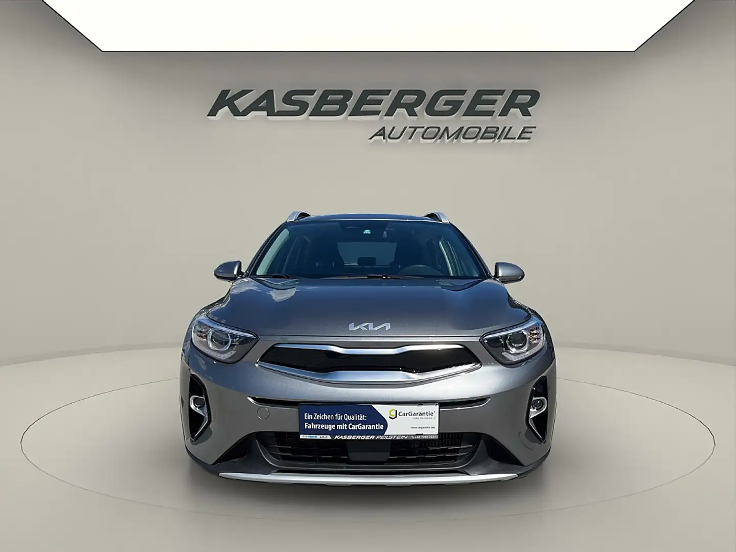 Kia Stonic Silber Grau - 2