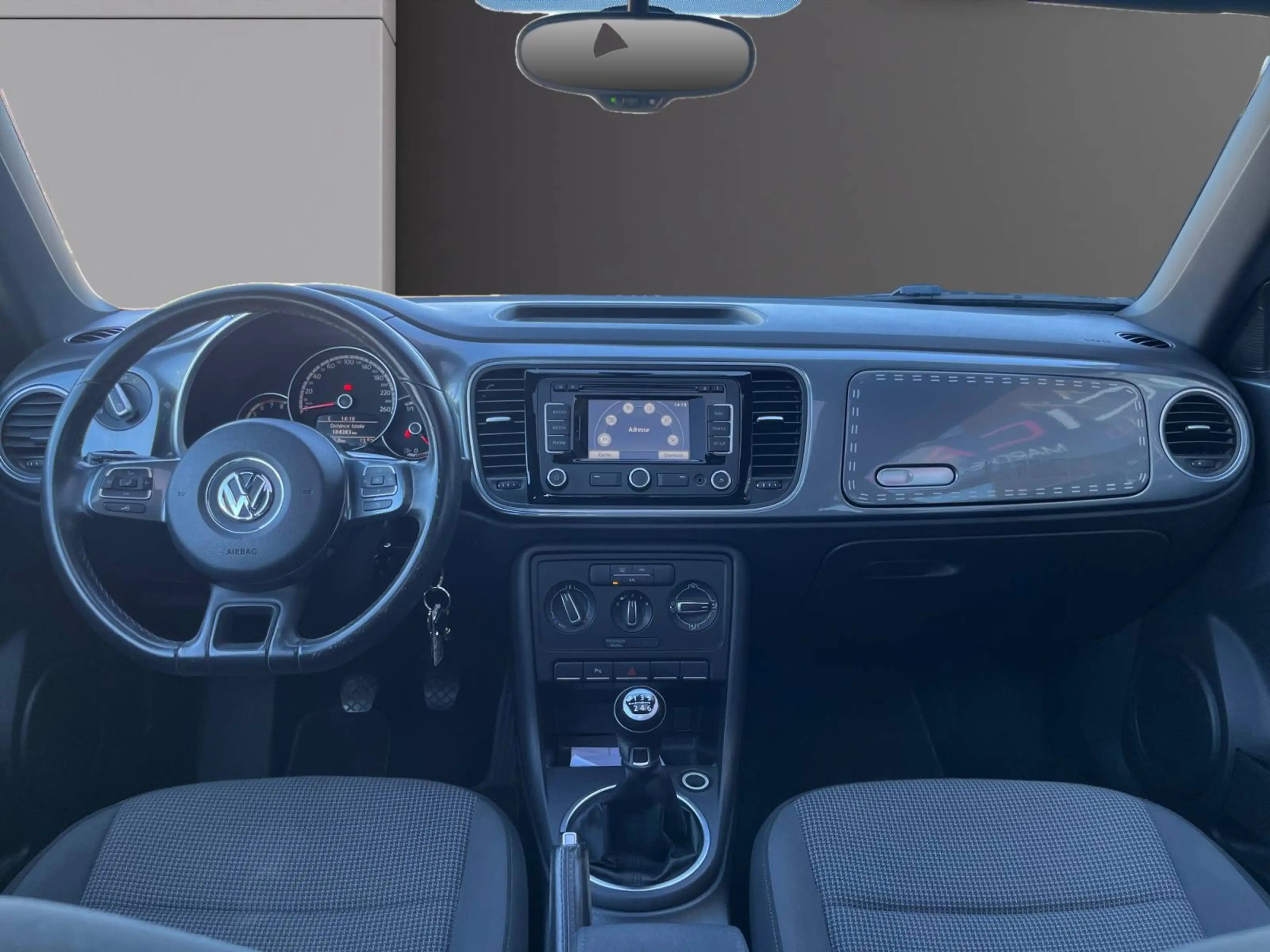 Volkswagen Beetle Beetle 1.2 TSI Design — photo 9